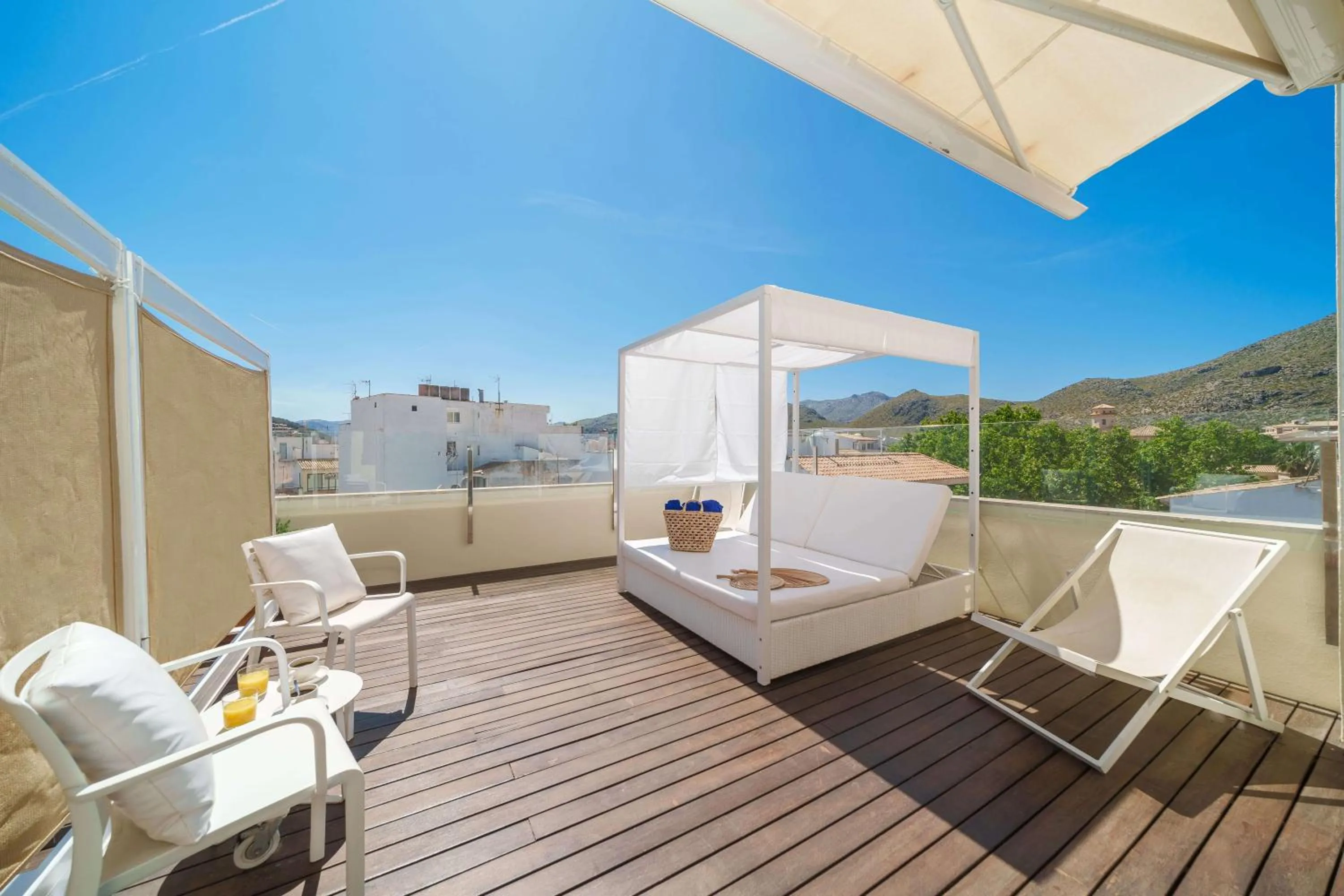 Day in Mar Calma Hotel