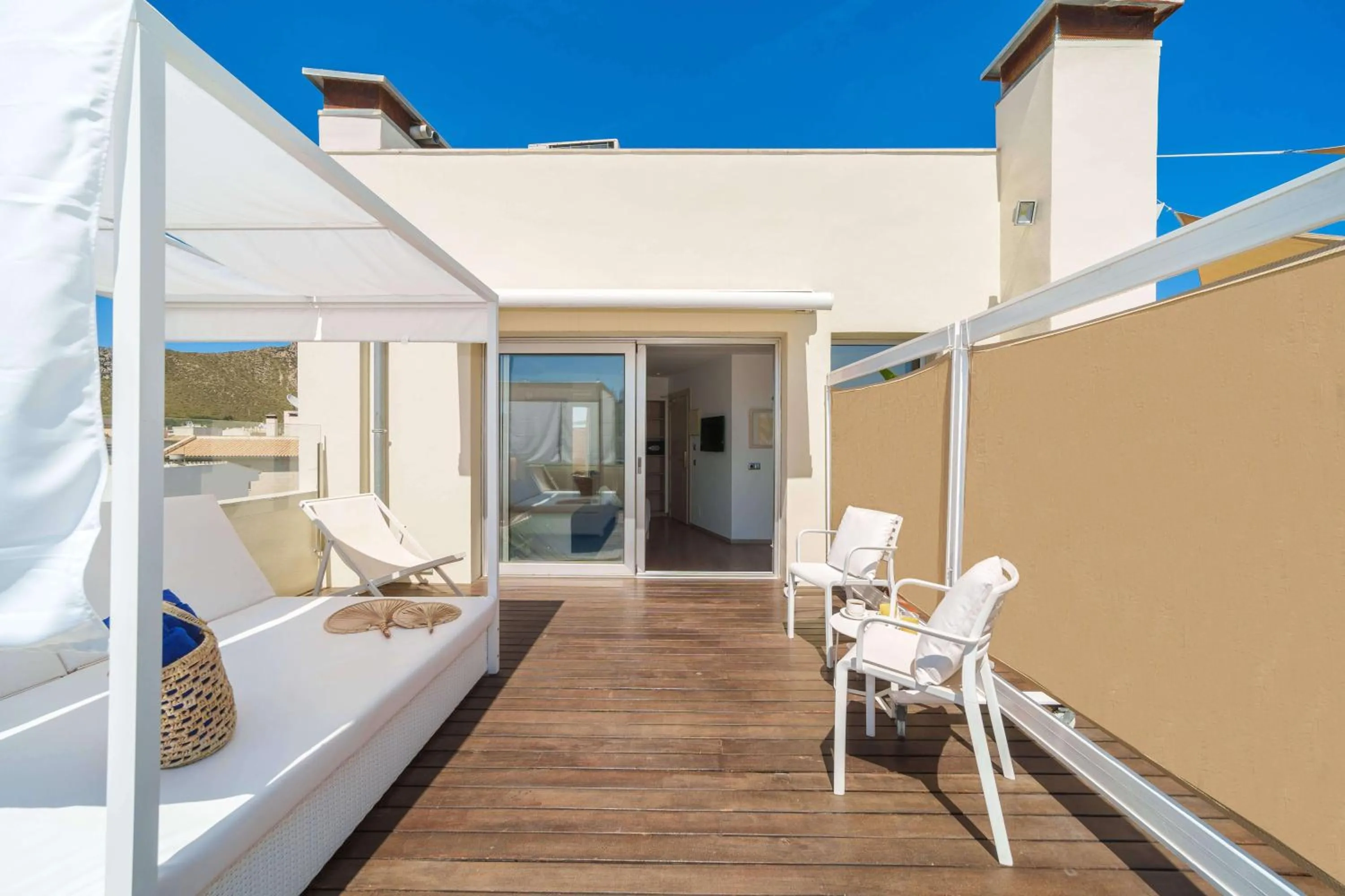 Day in Mar Calma Hotel