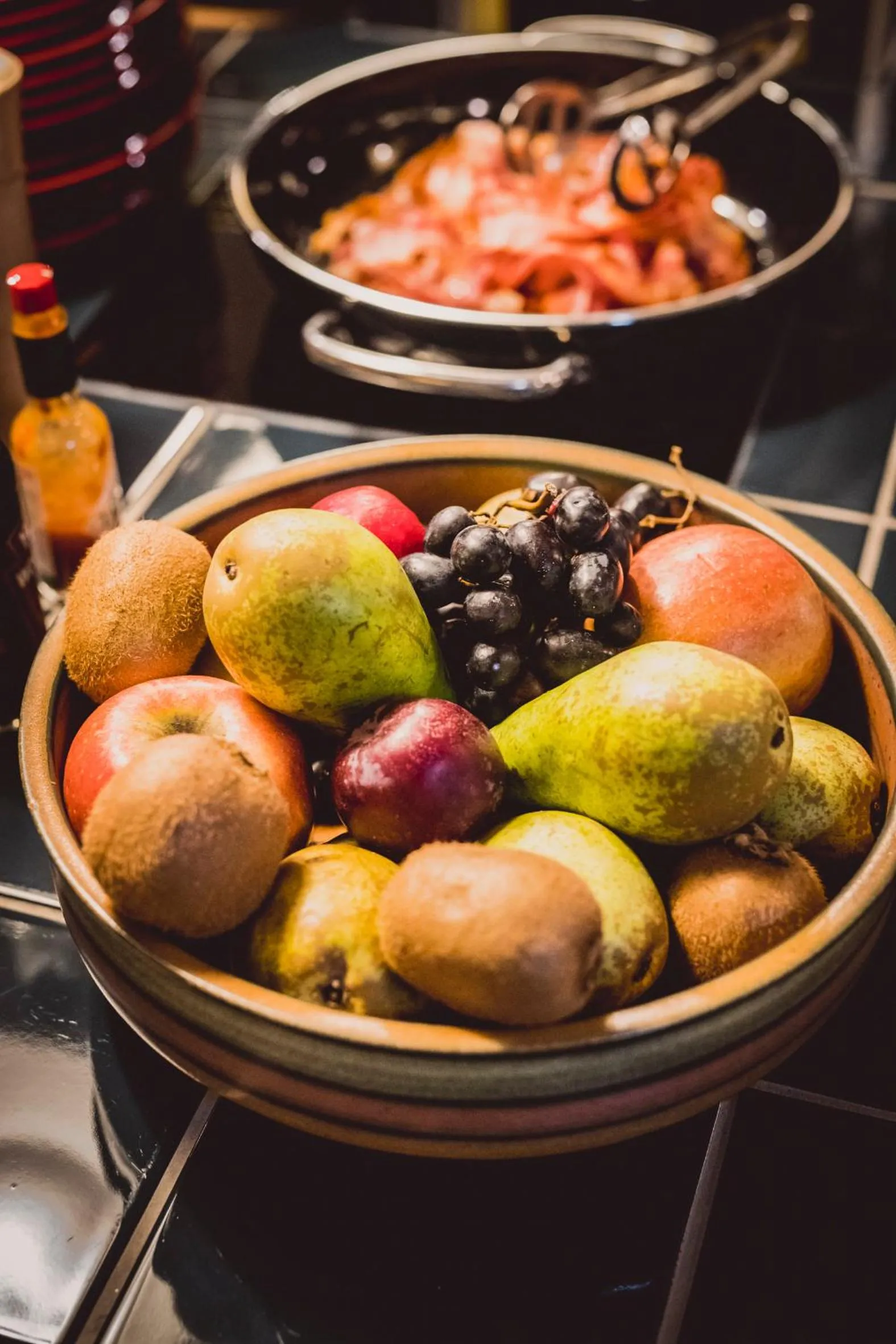 Buffet breakfast in Henri Hotel Düsseldorf Downtown