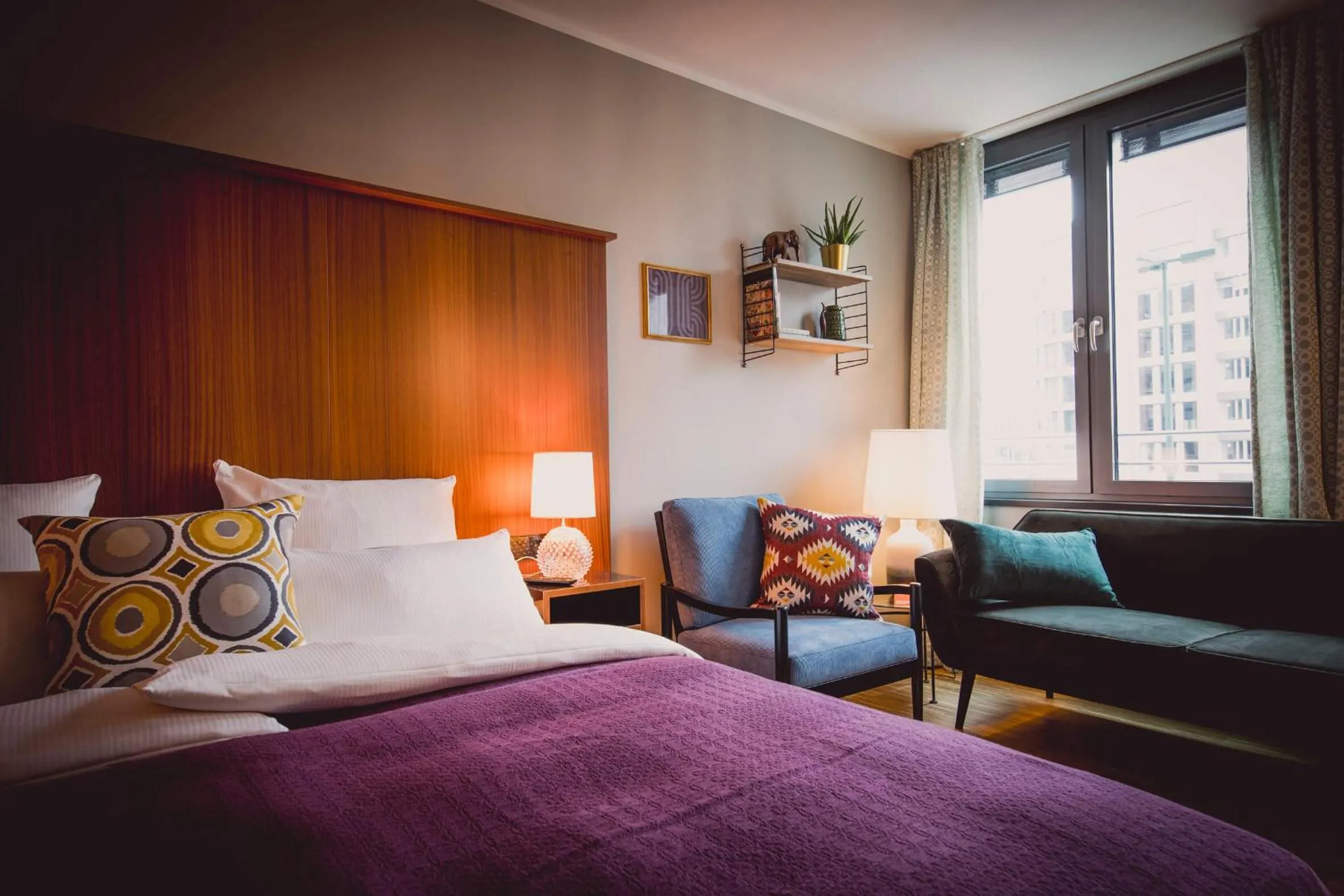 Photo of the whole room, Bed in Henri Hotel Düsseldorf Downtown