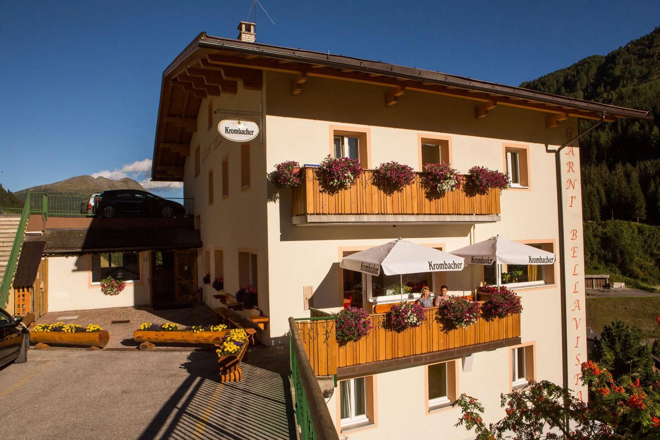 Facade/entrance in Garni Bellavista
