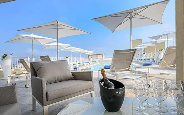 Pool view in Hotel Astoria