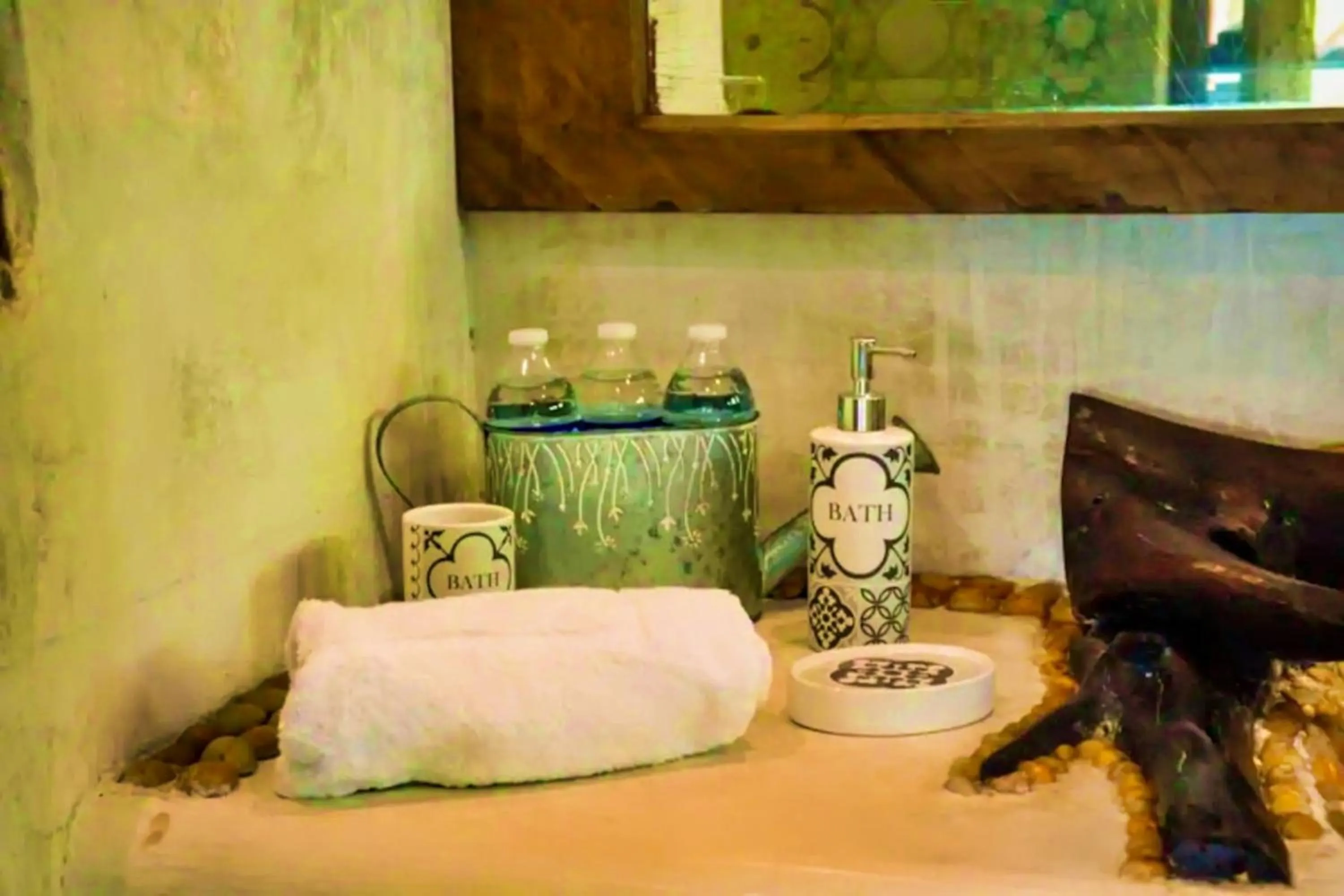 Toilet, Bed in La Casa de Mia Tulum