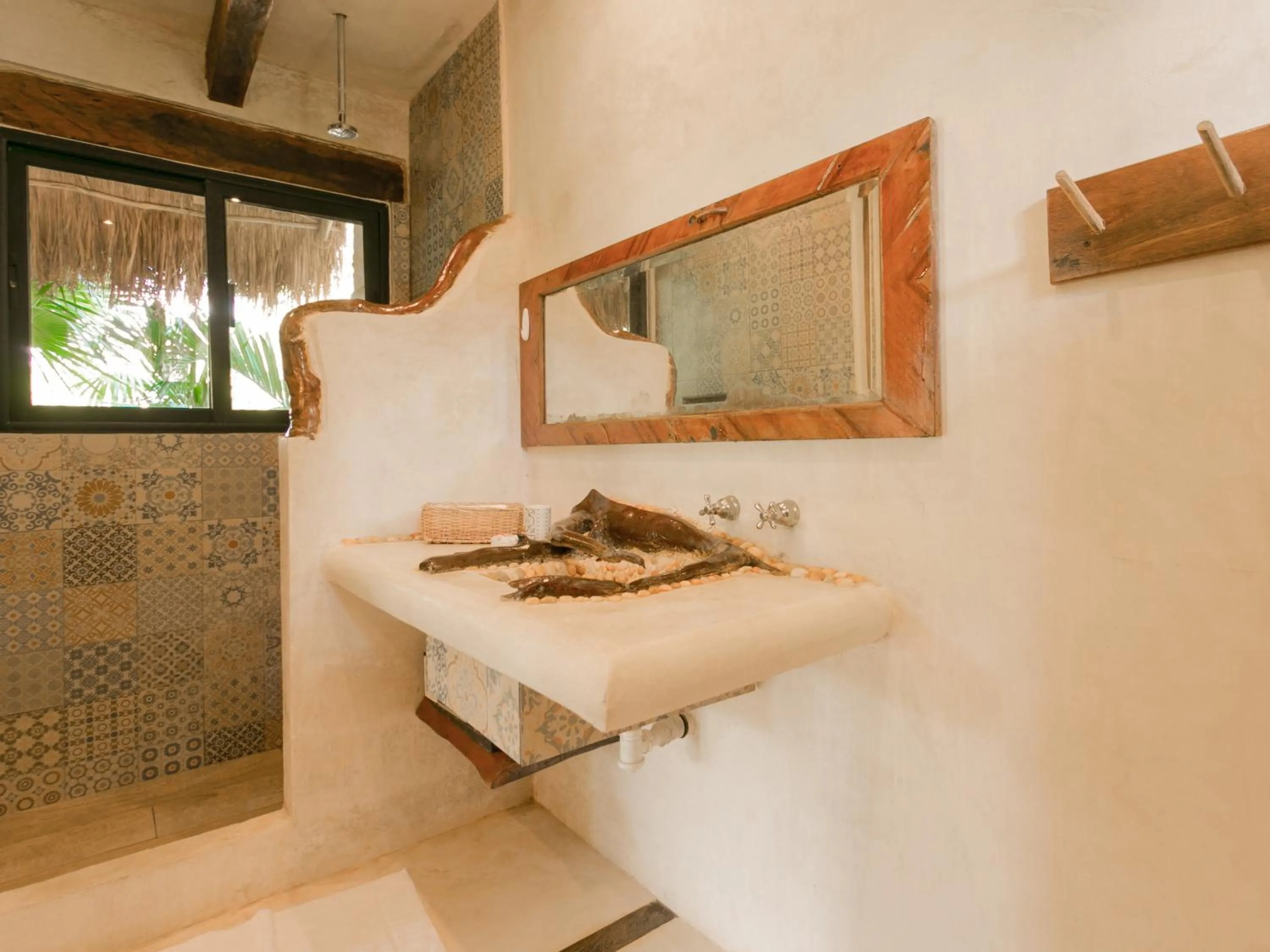 Toilet in La Casa de Mia Tulum