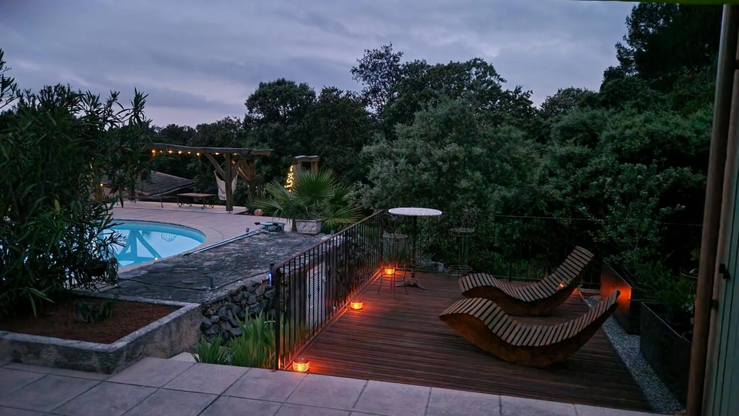 Le Petit Coin de Paradis