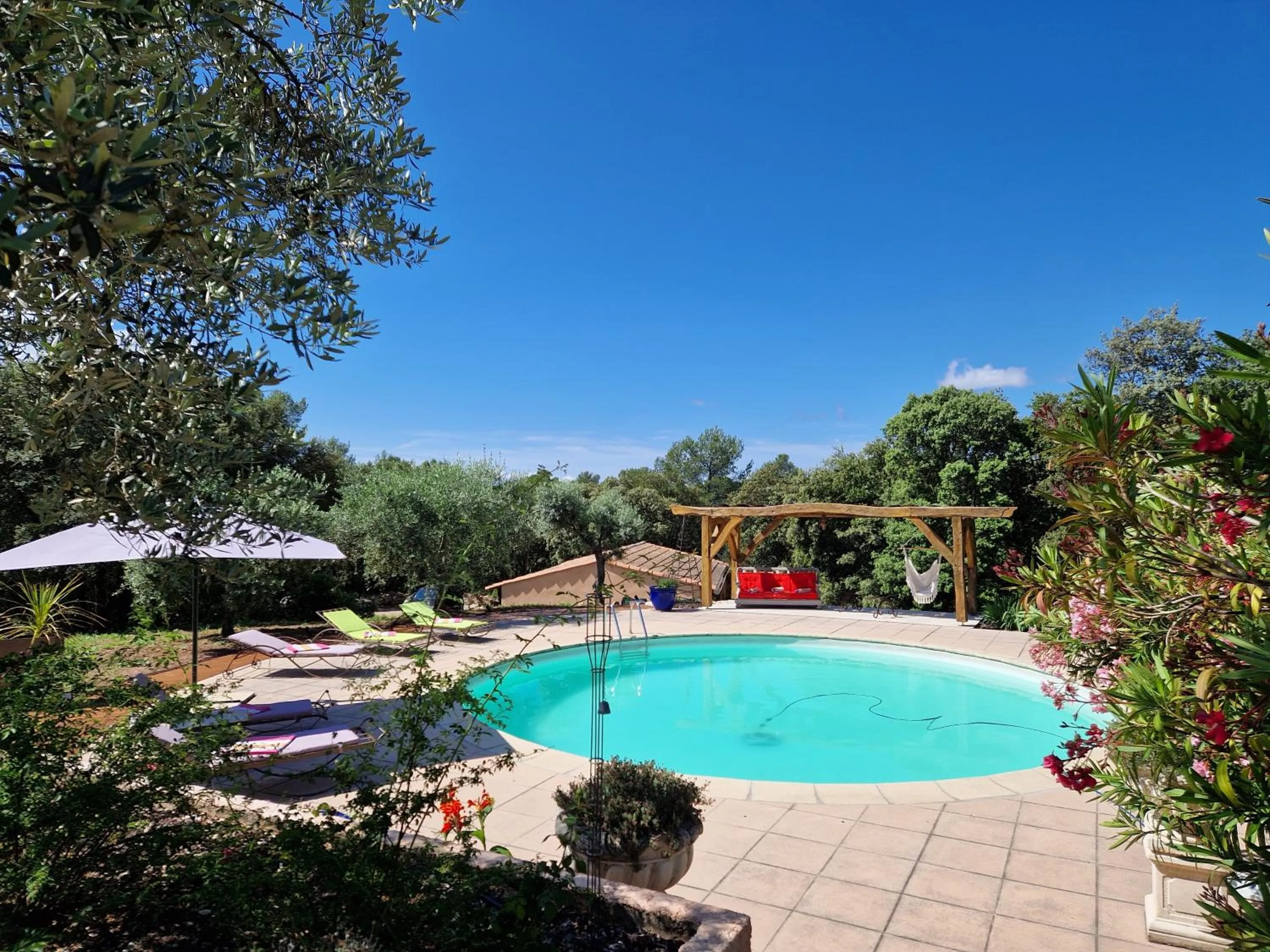 Le Petit Coin de Paradis