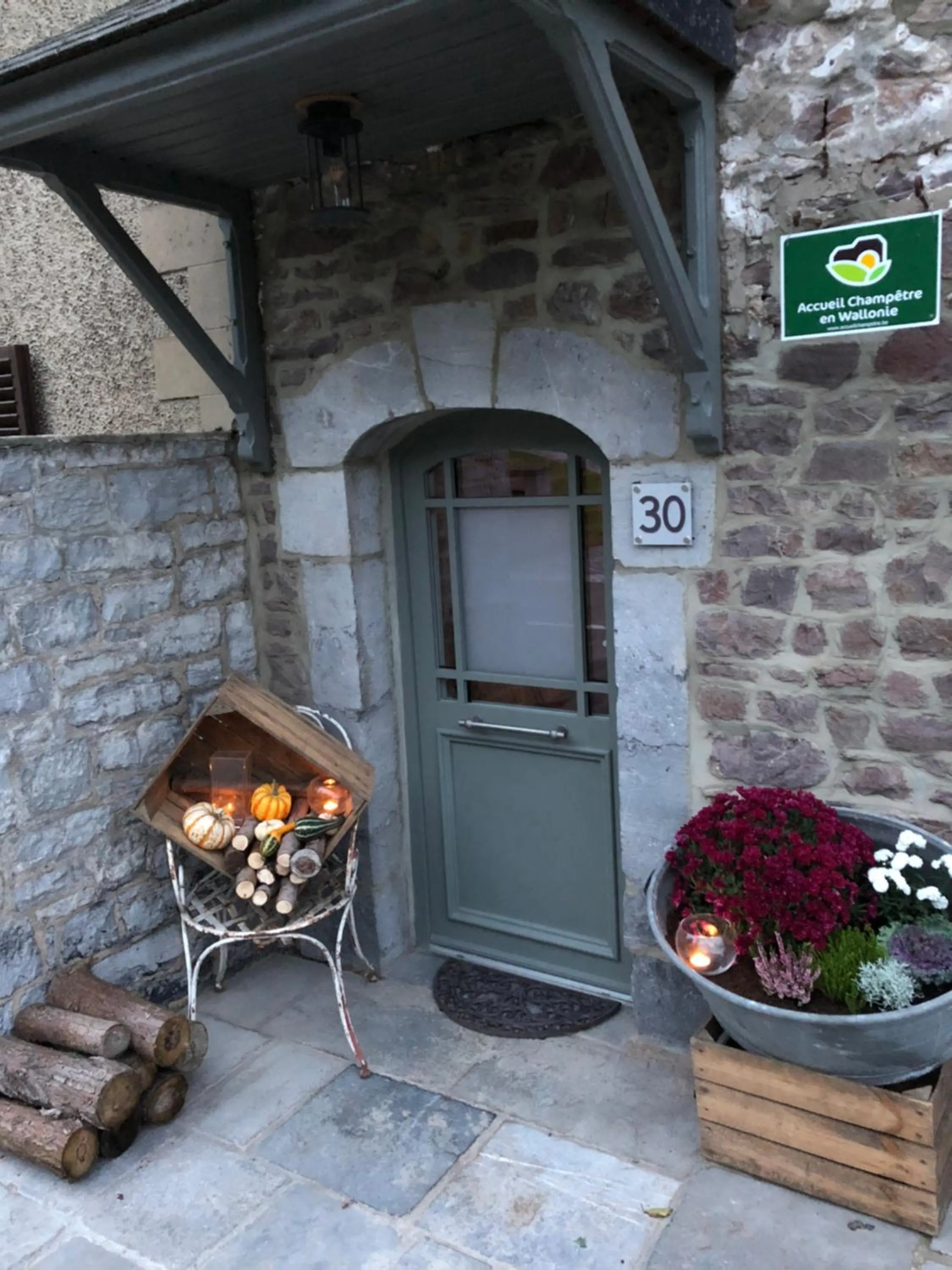 Property building in Au Mas de Mont