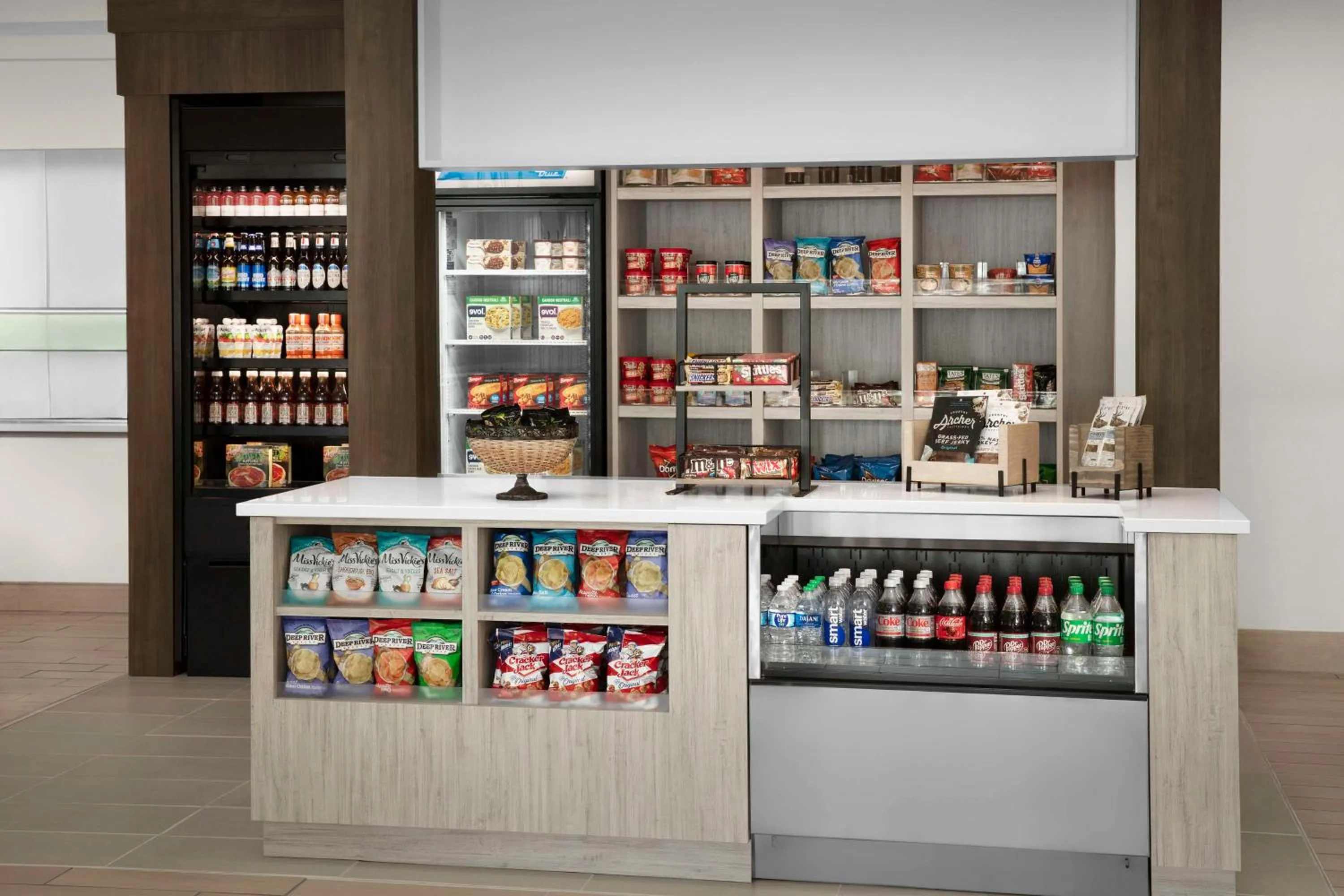 Restaurant/places to eat in Hilton Garden Inn Hoffman Estates