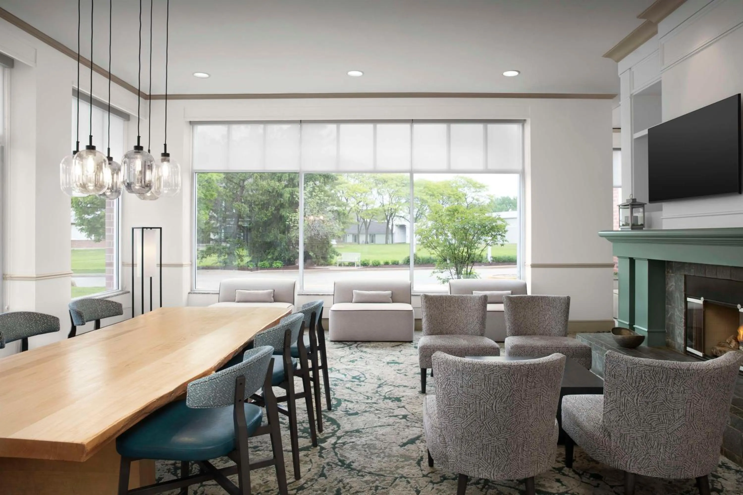 Lobby or reception in Hilton Garden Inn Hoffman Estates