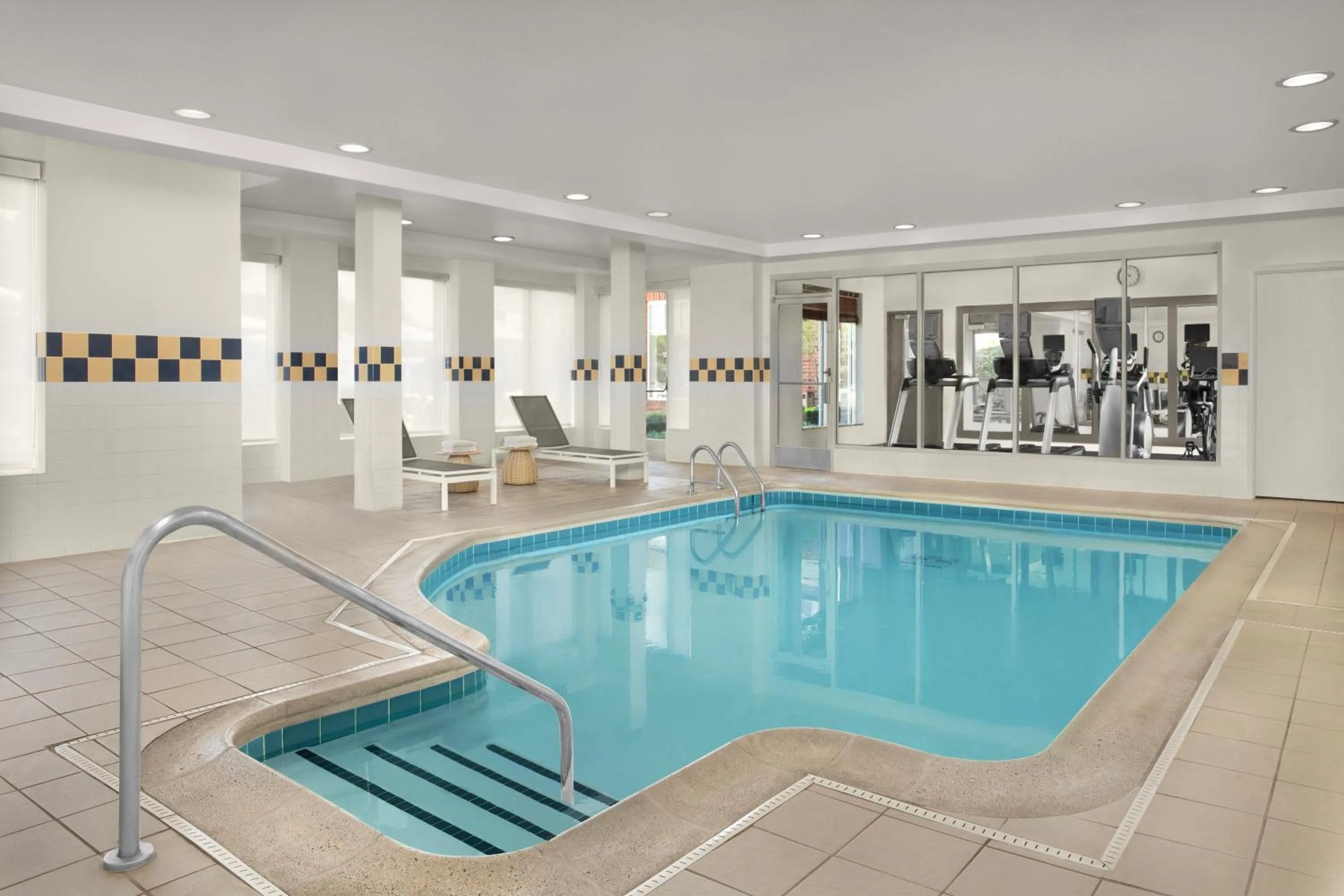 Pool view in Hilton Garden Inn Hoffman Estates