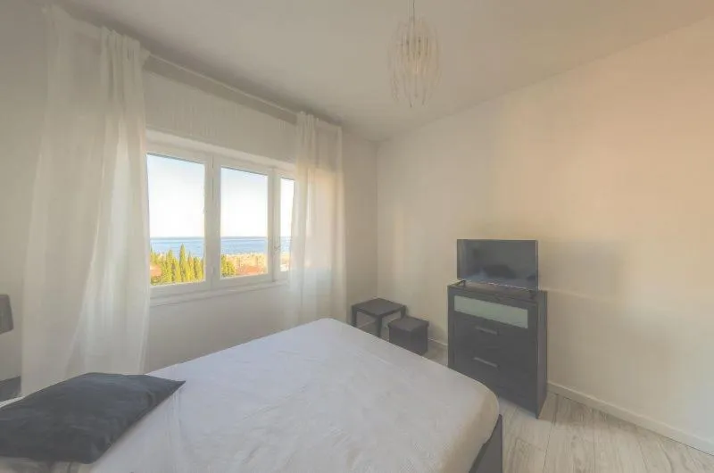 Bedroom, Bed in Home Gioia