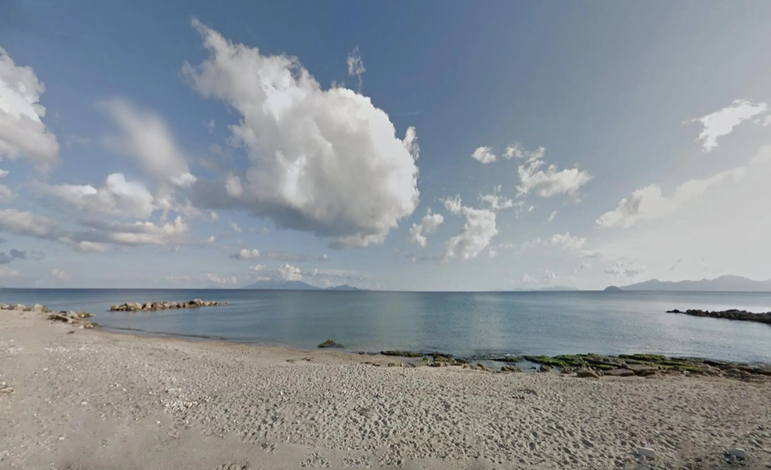 Nearby landmark in Cleopatra Superior