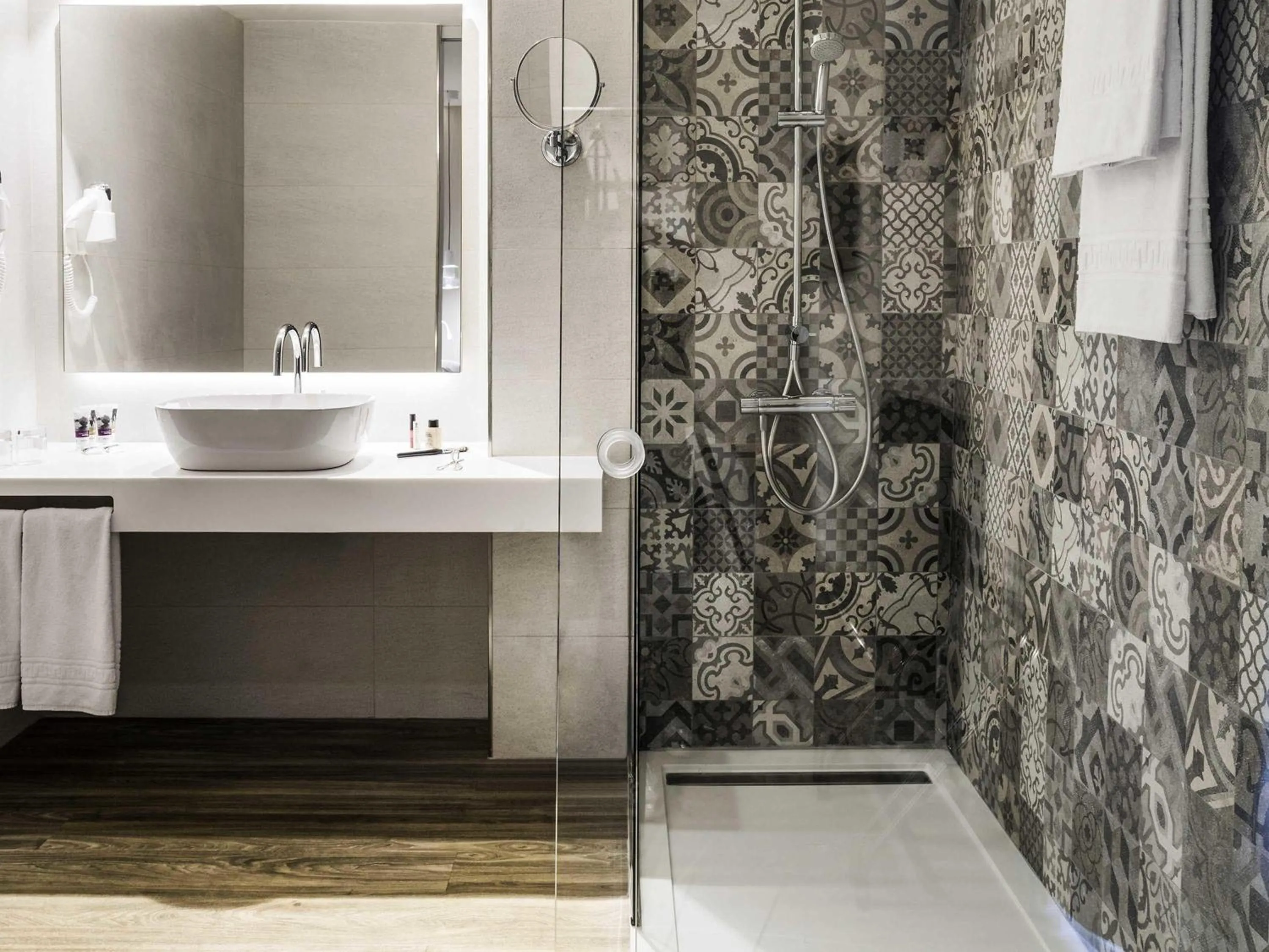 Bedroom in Mercure Barcelona Condor