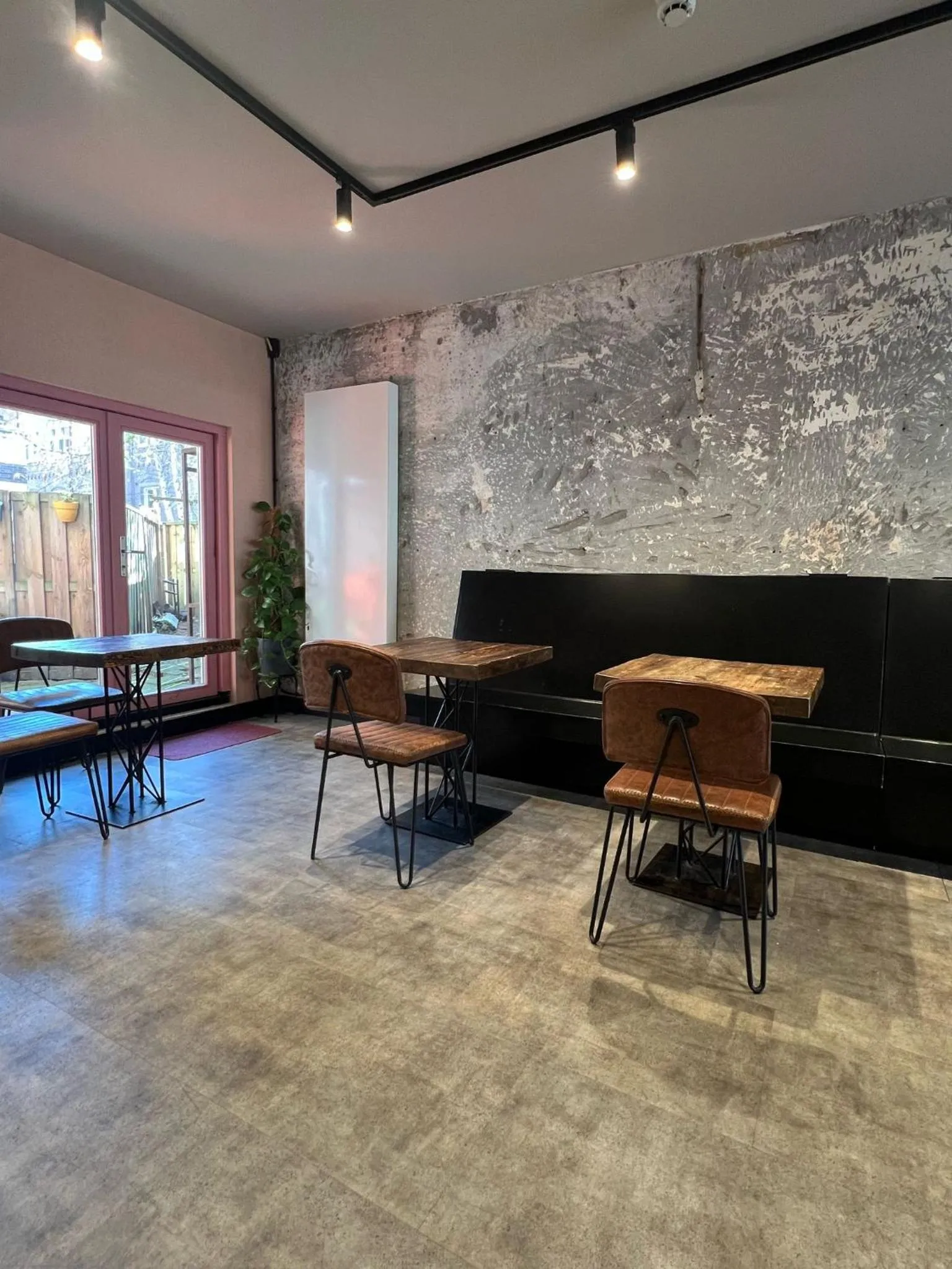 Lobby or reception in Amigo Budget Hotel