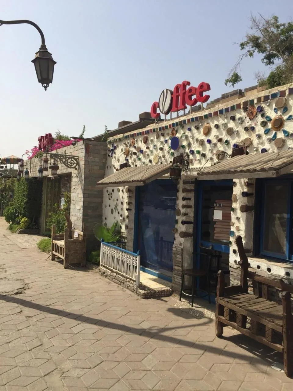 Restaurant/places to eat in H100 Pyramids View