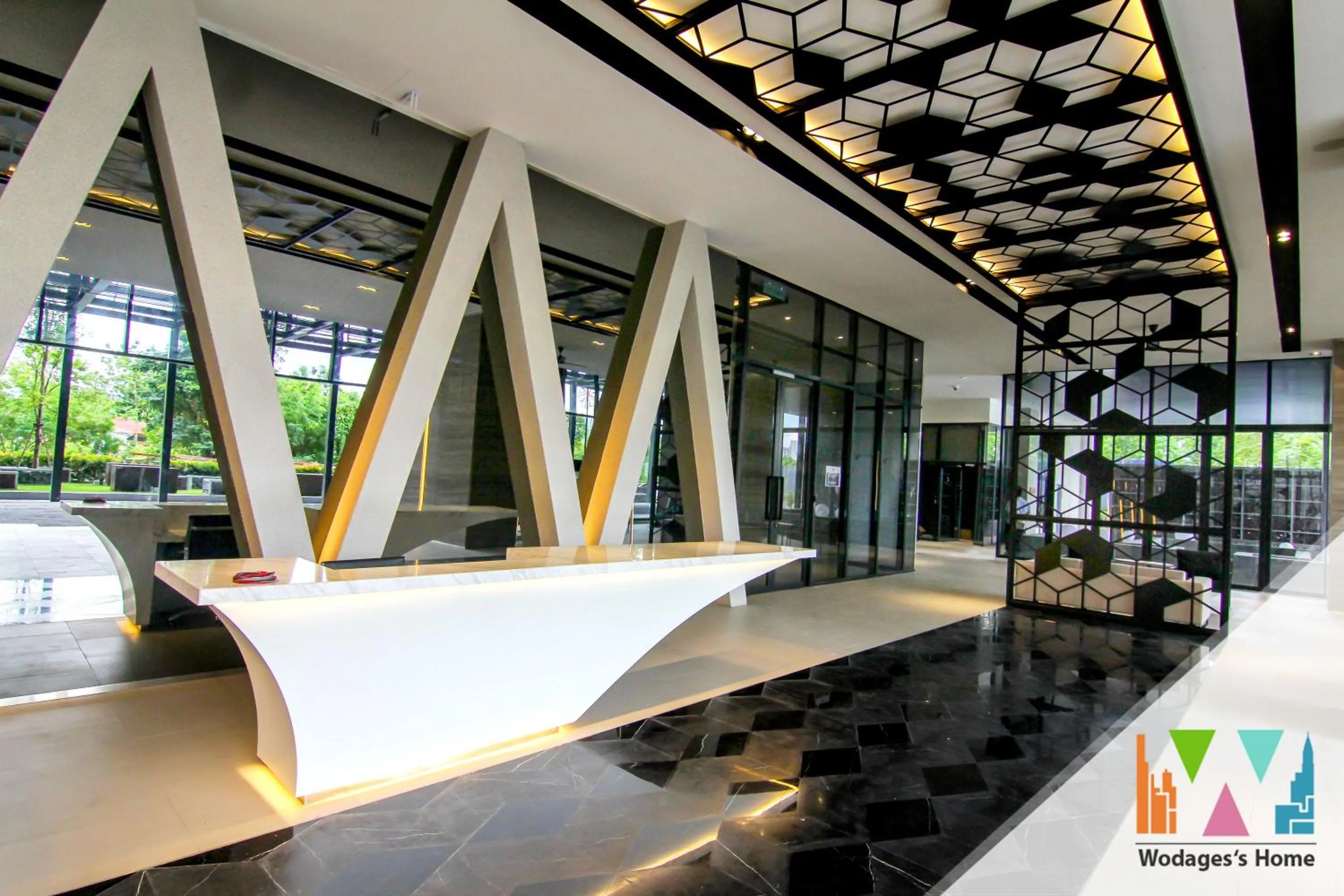 Facade/entrance in Expressionz KLCC by Wodages