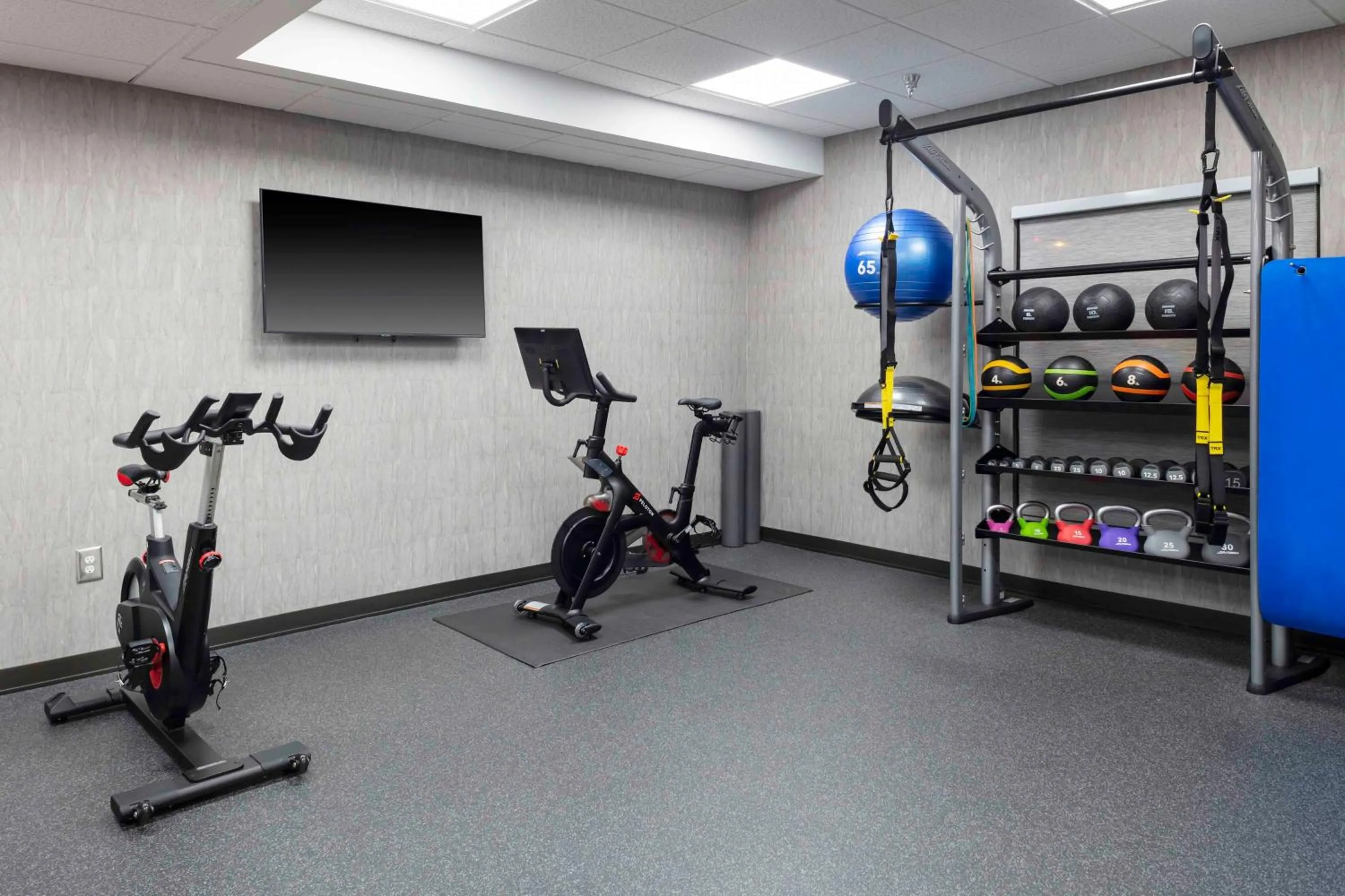 Fitness centre/facilities in Hampton Inn Conyers