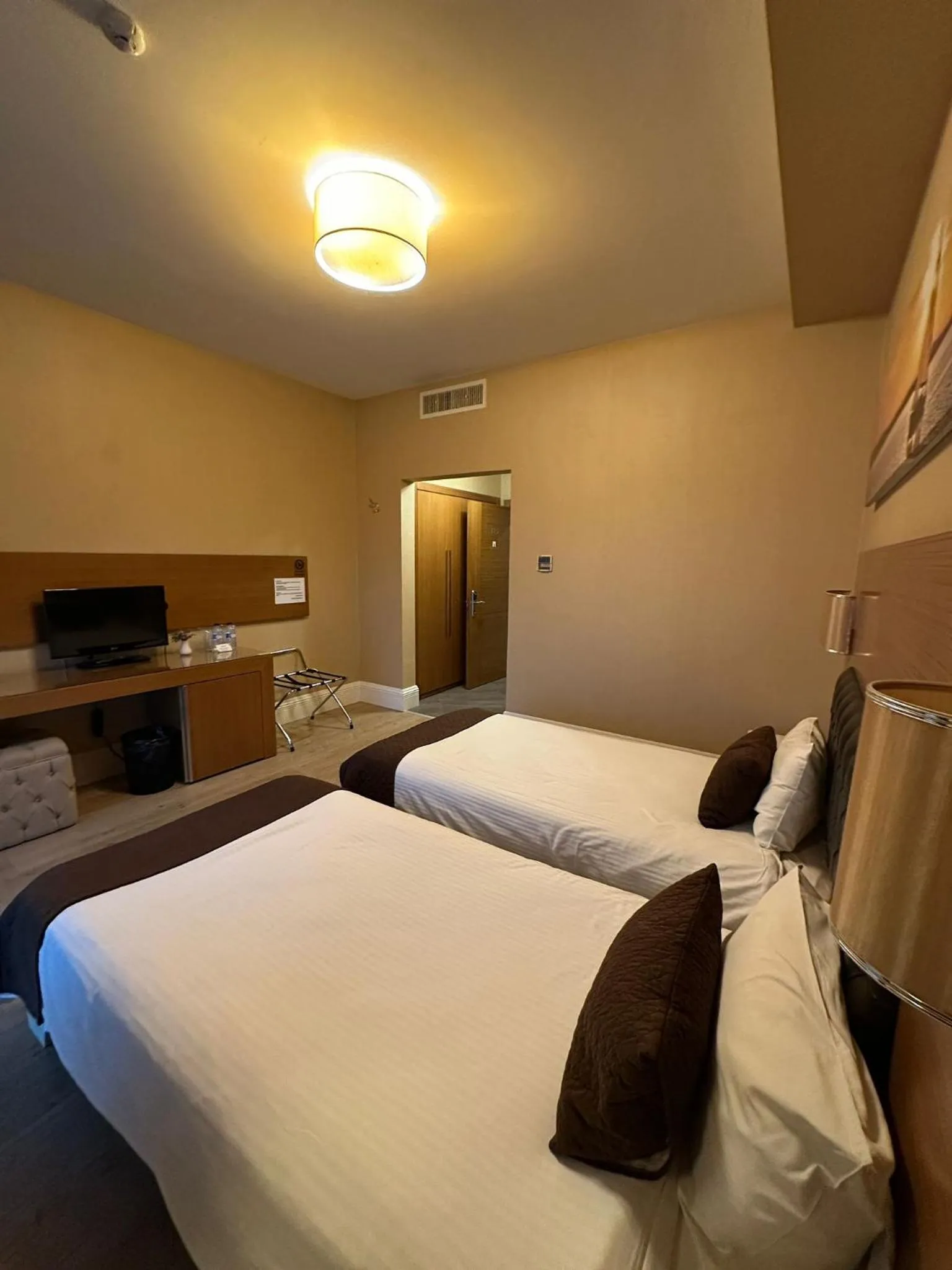 Bed in City Hotel Plovdiv