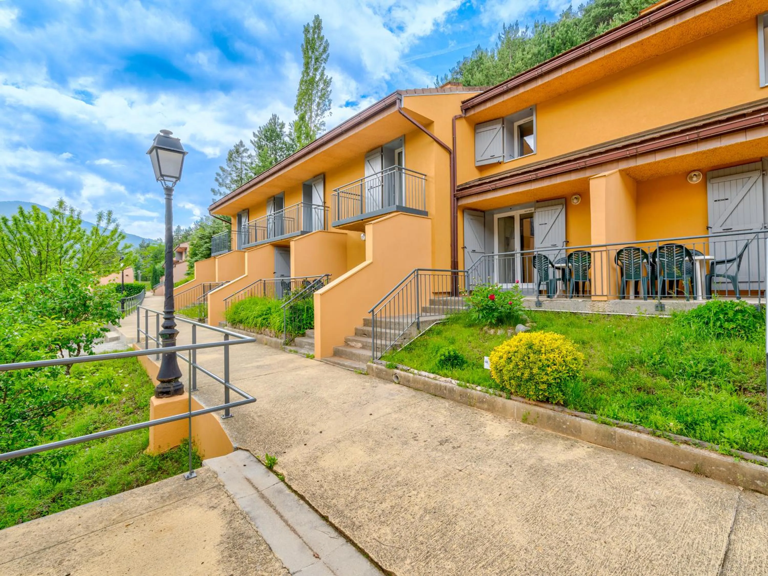 Property building in Vacancéole - Résidence Les Gorges Rouges