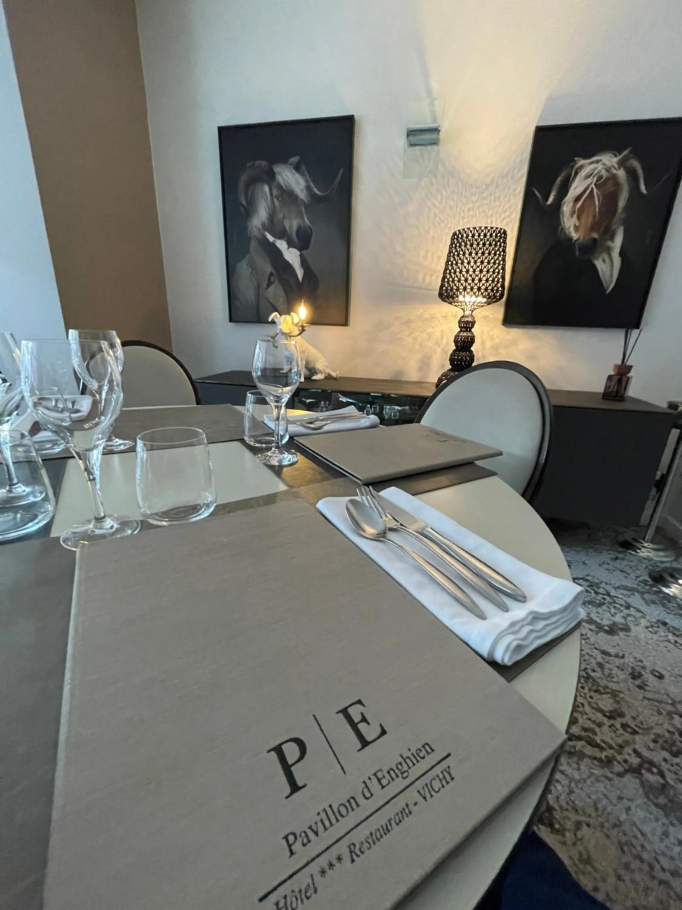 Restaurant/places to eat in Le Pavillon d'Enghien, Vichy Centre