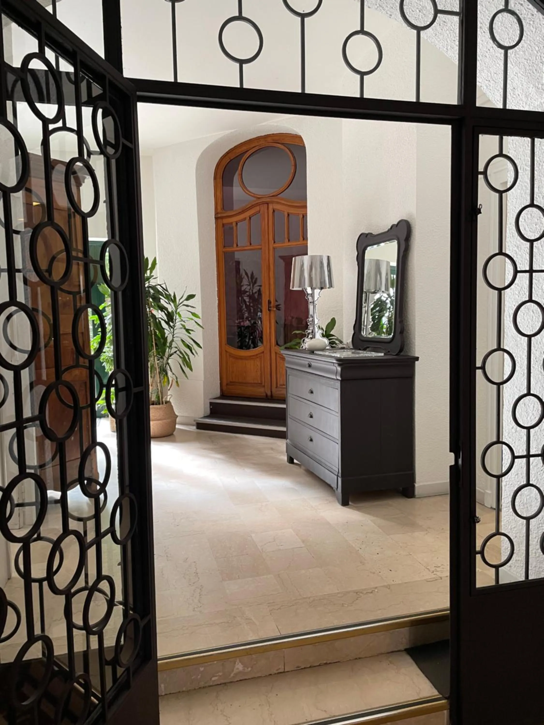 Lobby or reception in Le Pavillon d'Enghien, Vichy Centre