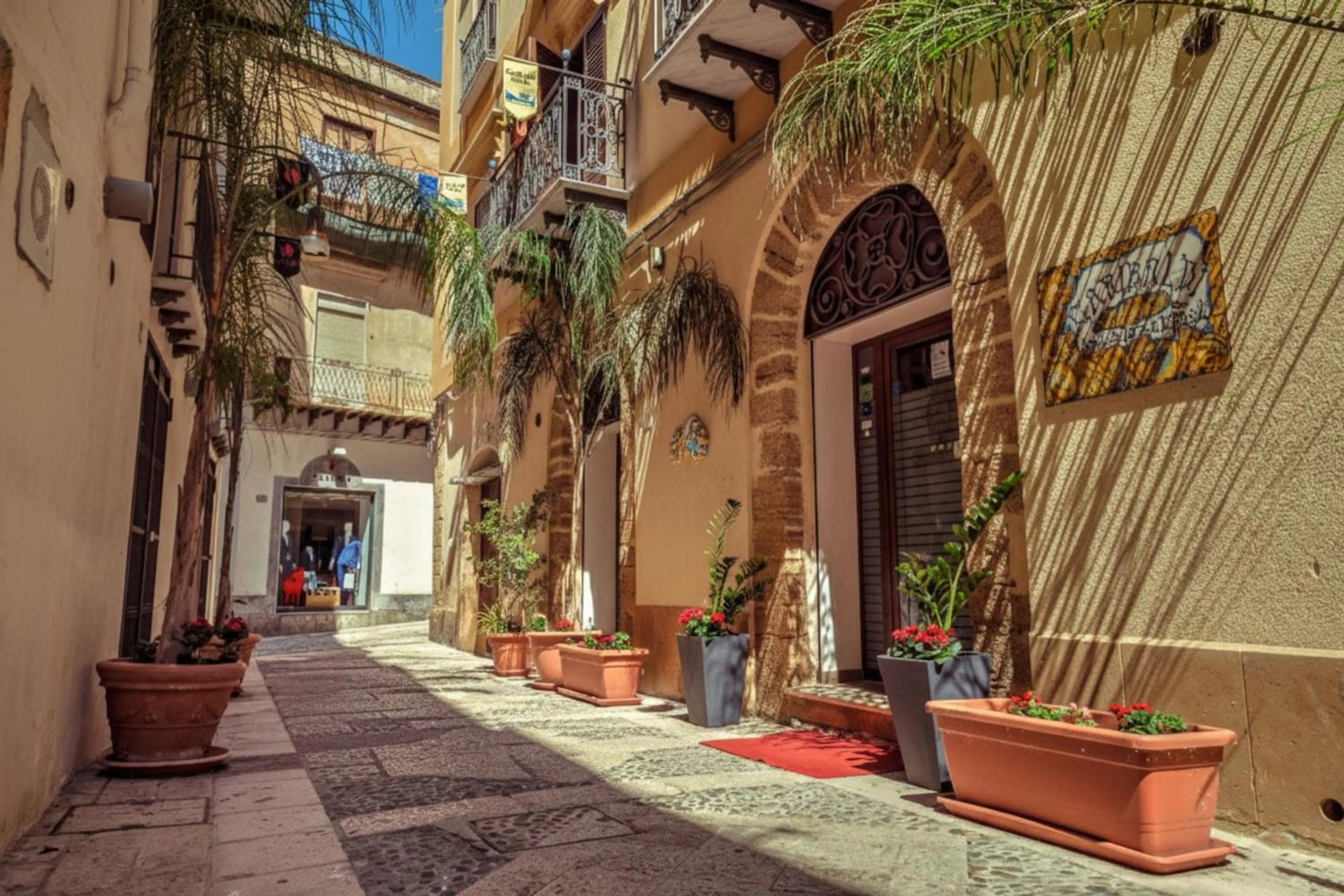 Property building in Garibaldi Relais