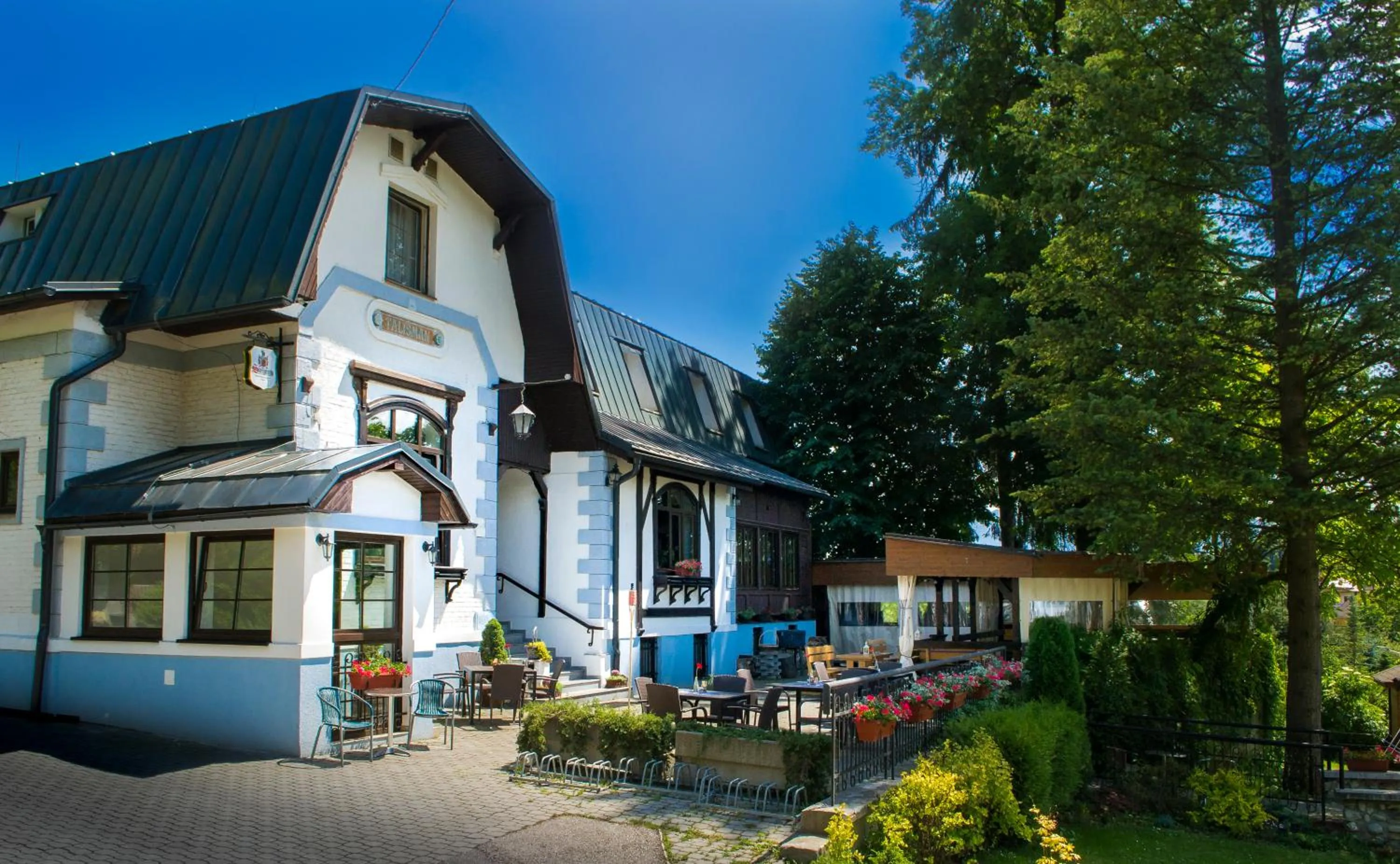 Facade/entrance in Penzión Talisman