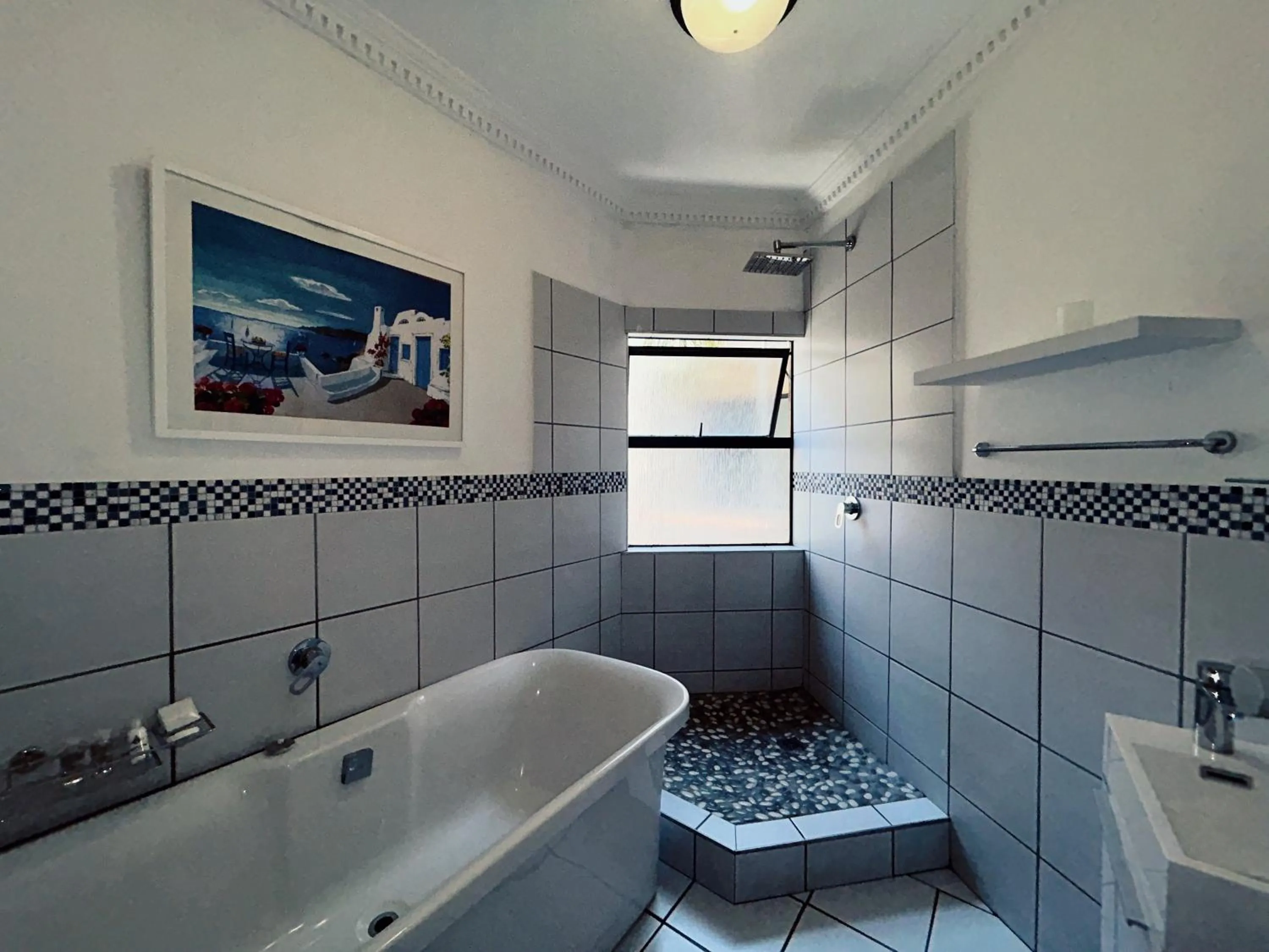 Shower in Villa Simonne