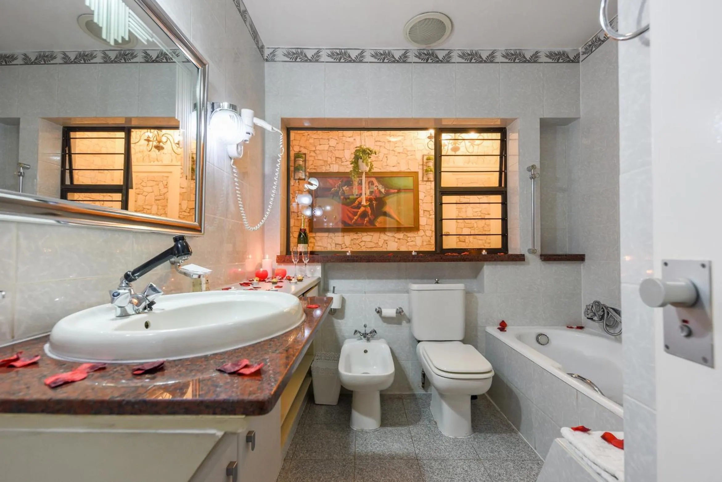 Shower in Villa Simonne