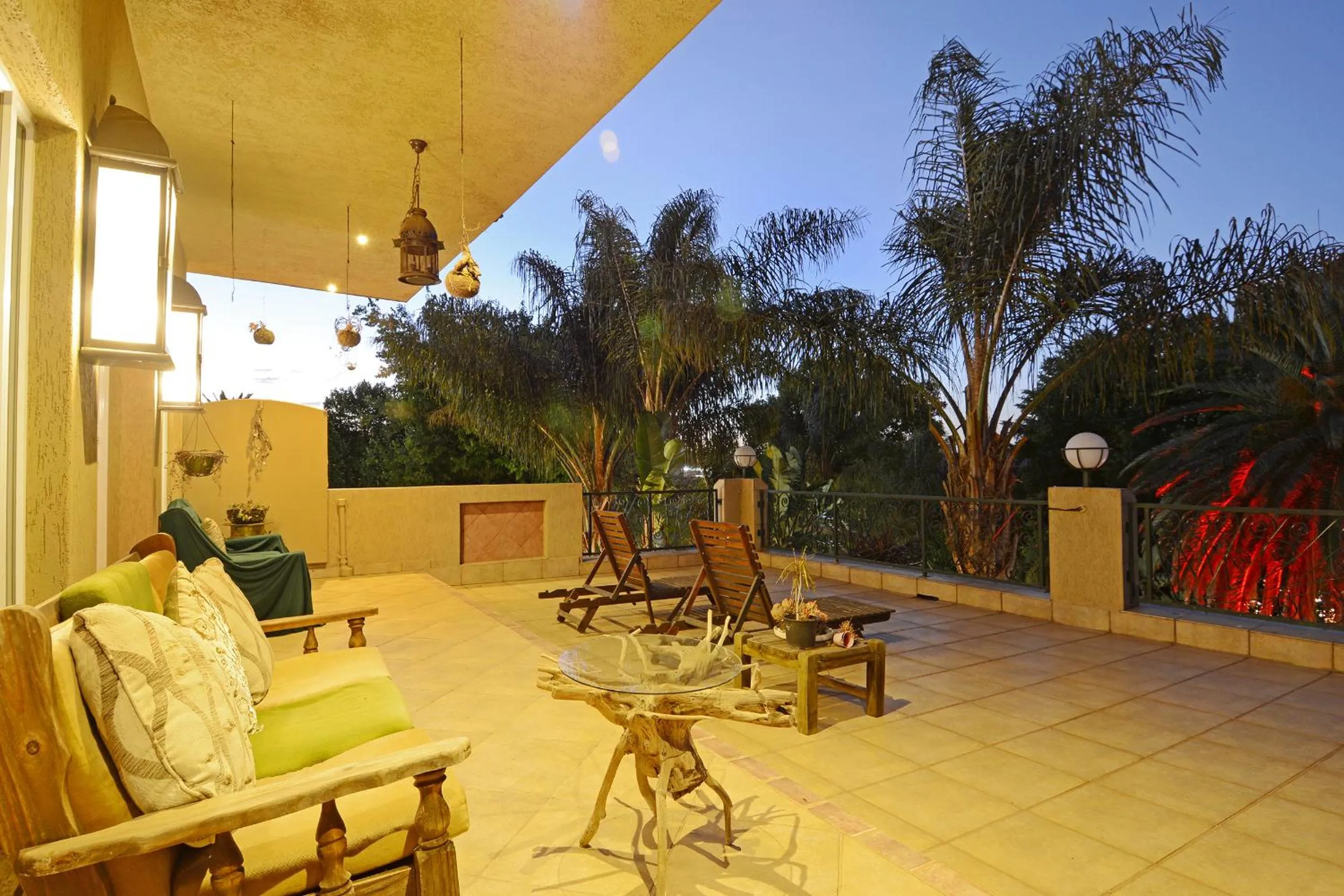 Balcony/Terrace in Villa Simonne