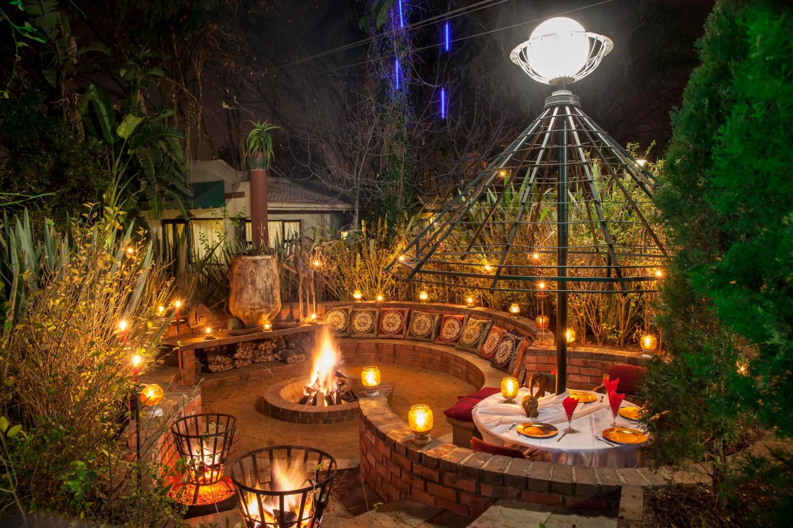 Night in Villa Simonne