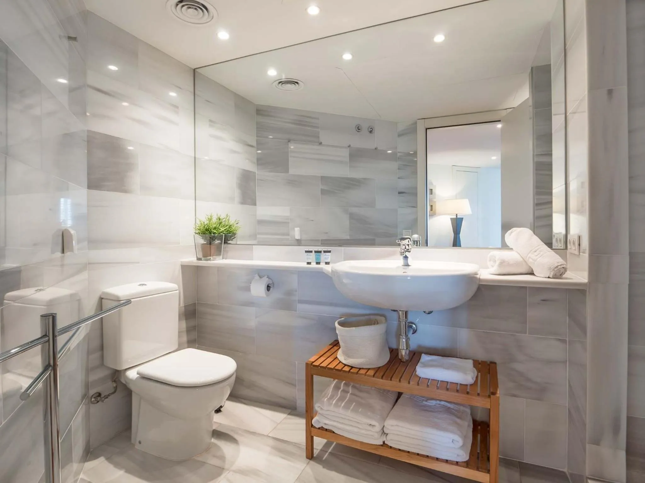 Rent Top Apartments Beach-Diagonal Mar