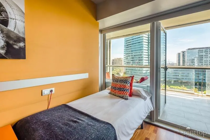 Bed in Rent Top Apartments Beach-Diagonal Mar