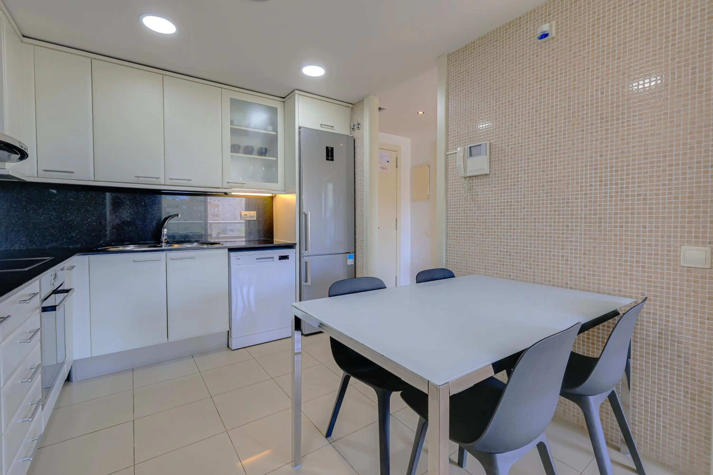 Rent Top Apartments Beach-Diagonal Mar