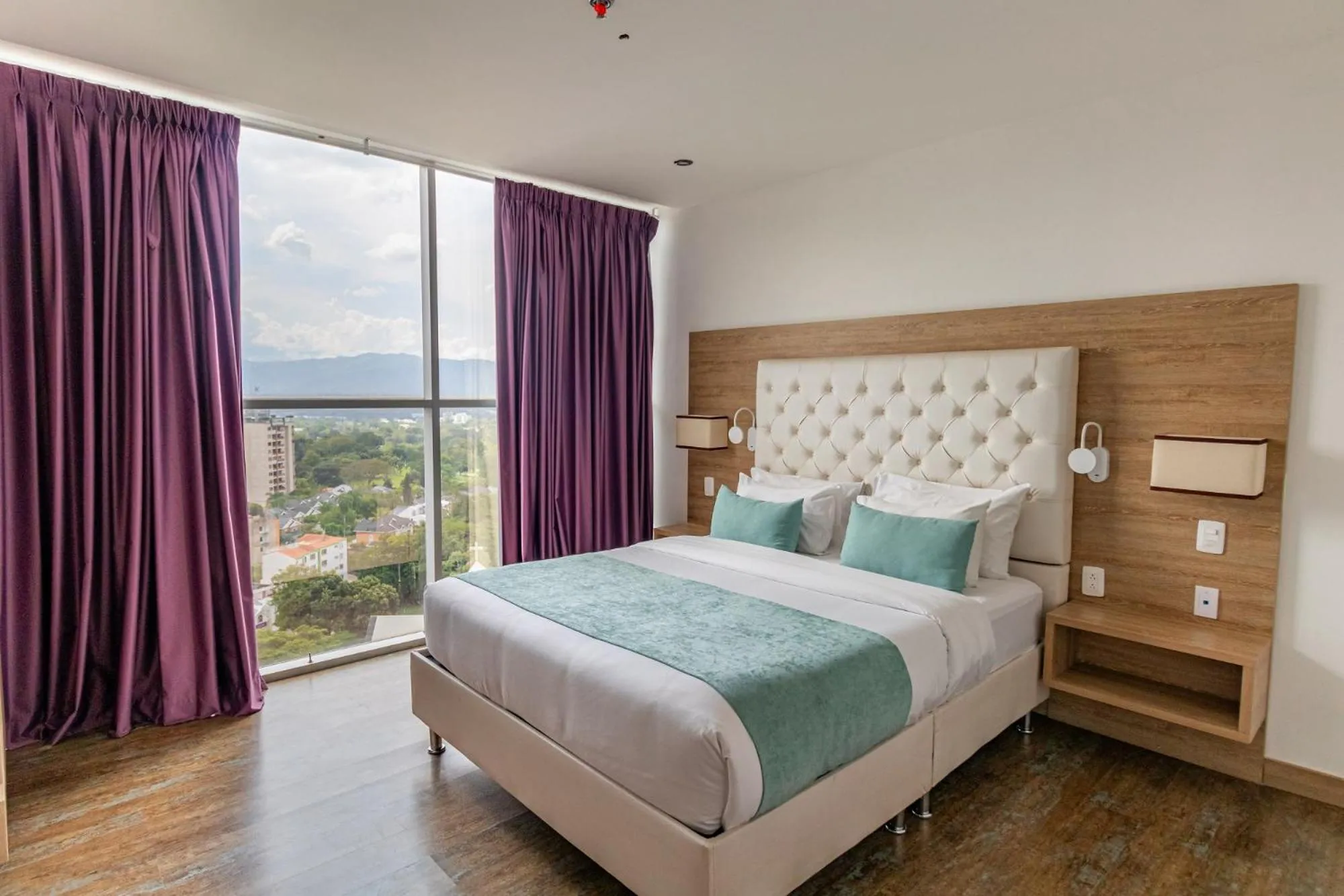 Bedroom, Bed in Hotel Roseliere Bucaramanga