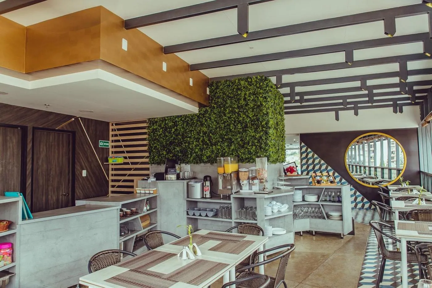 Restaurant/places to eat in Hotel Roseliere Bucaramanga