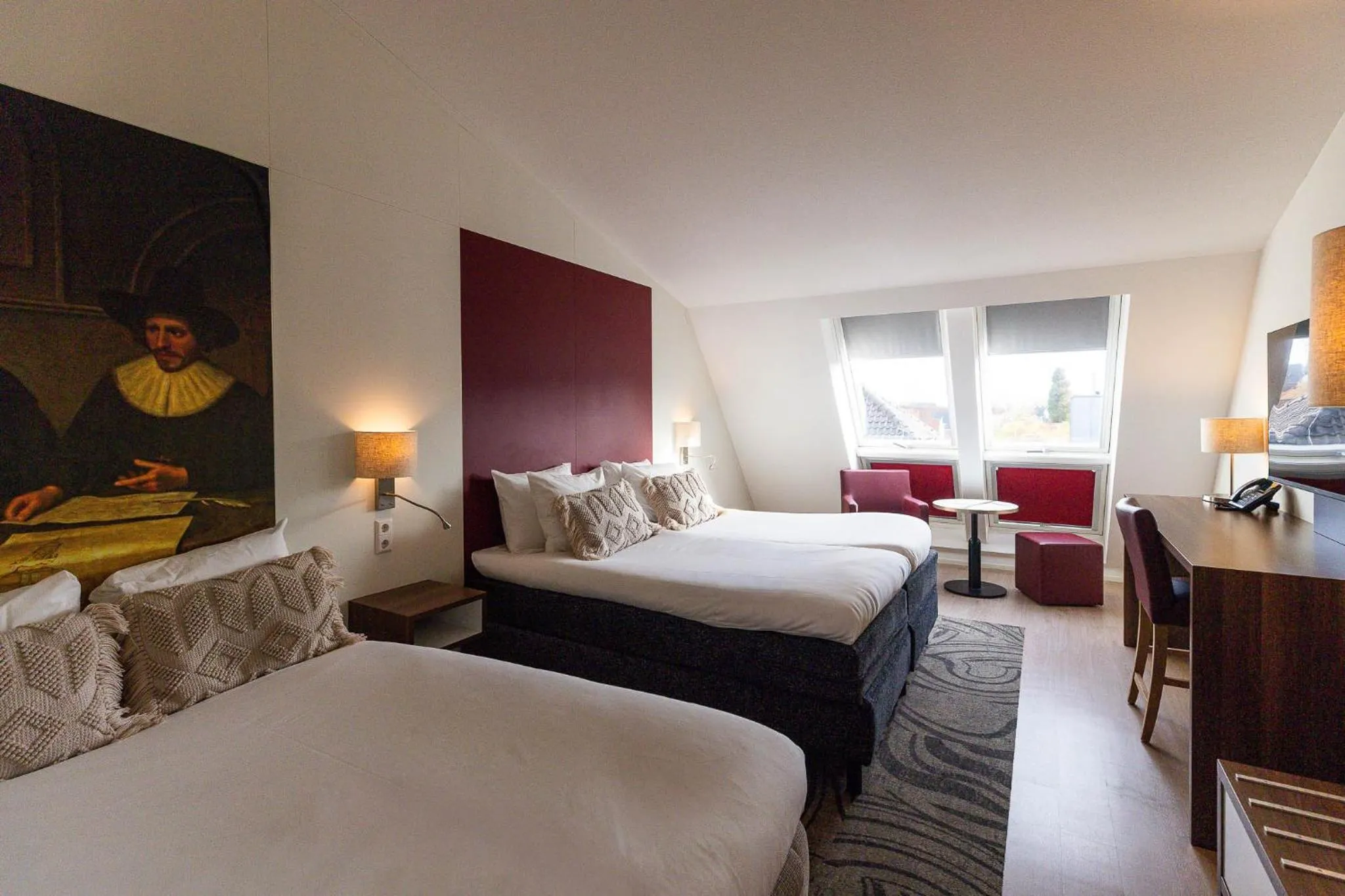 Bed in City Hotel Gouda, WorldHotels Crafted Collection