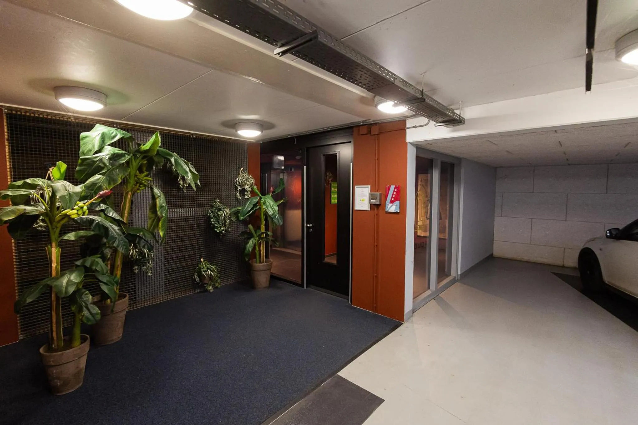 Parking in City Hotel Gouda, WorldHotels Crafted Collection