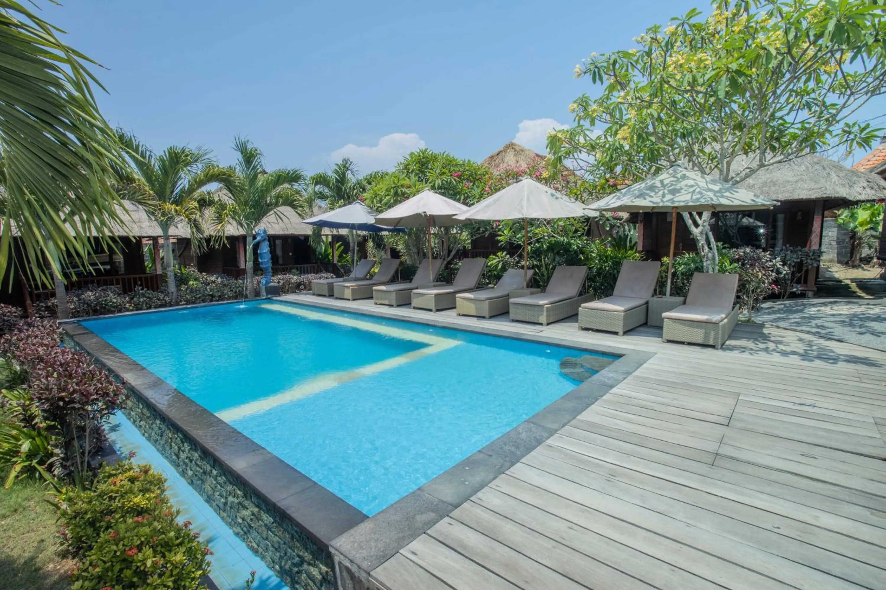 Lembongan Mantra Huts