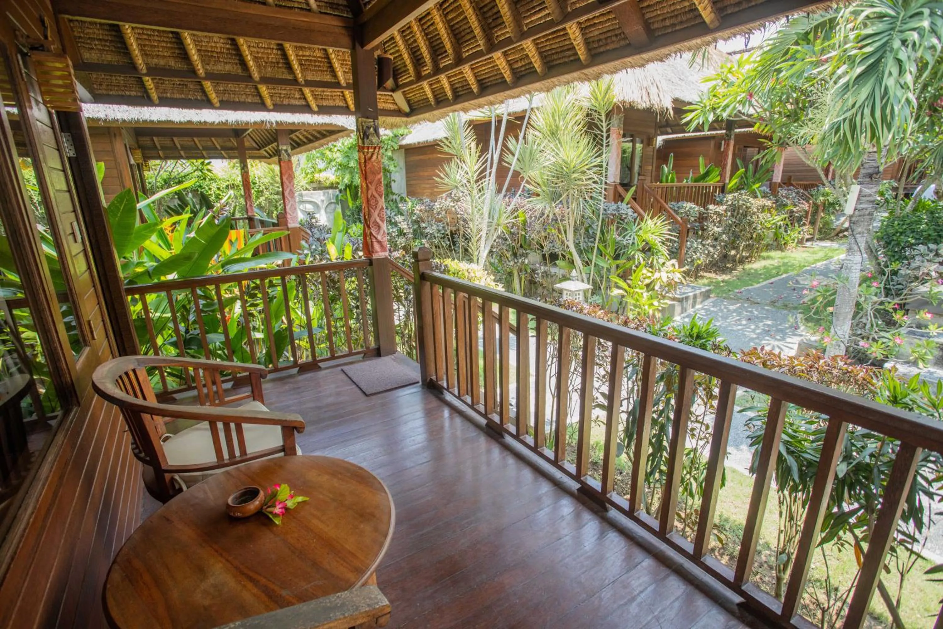 Lembongan Mantra Huts