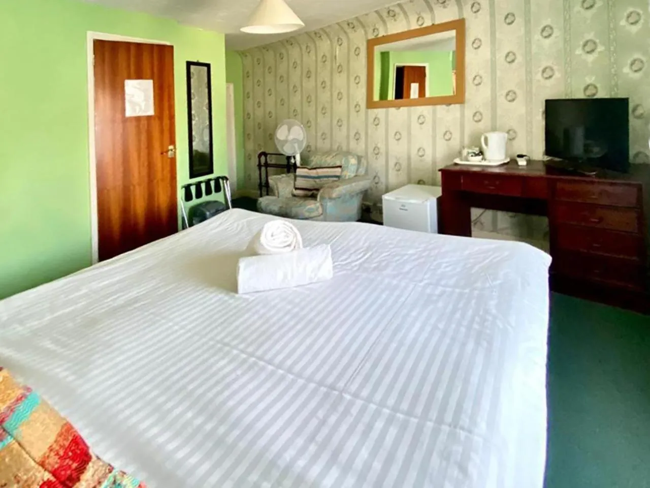 Bed in Greyfriars Lodge Canterbury