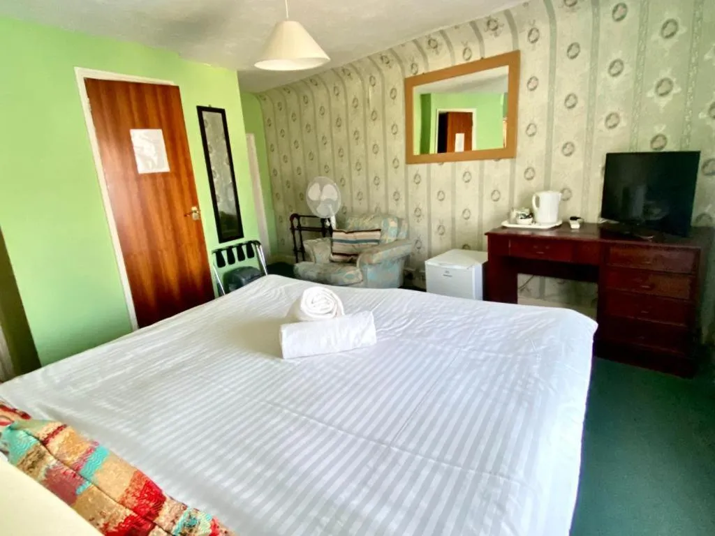 Bed in Greyfriars Lodge Canterbury