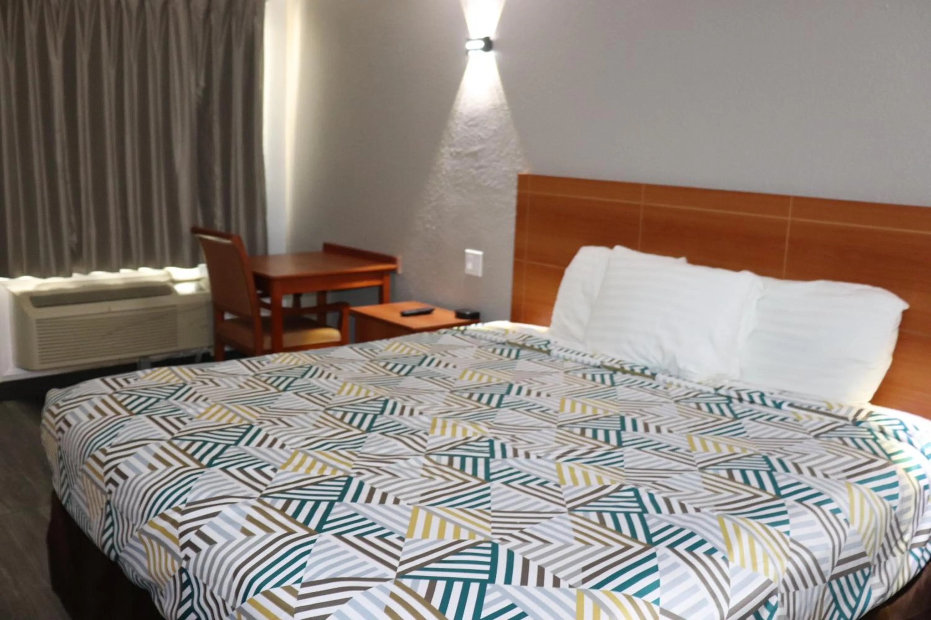 Bed in Motel 6-Alvin, TX