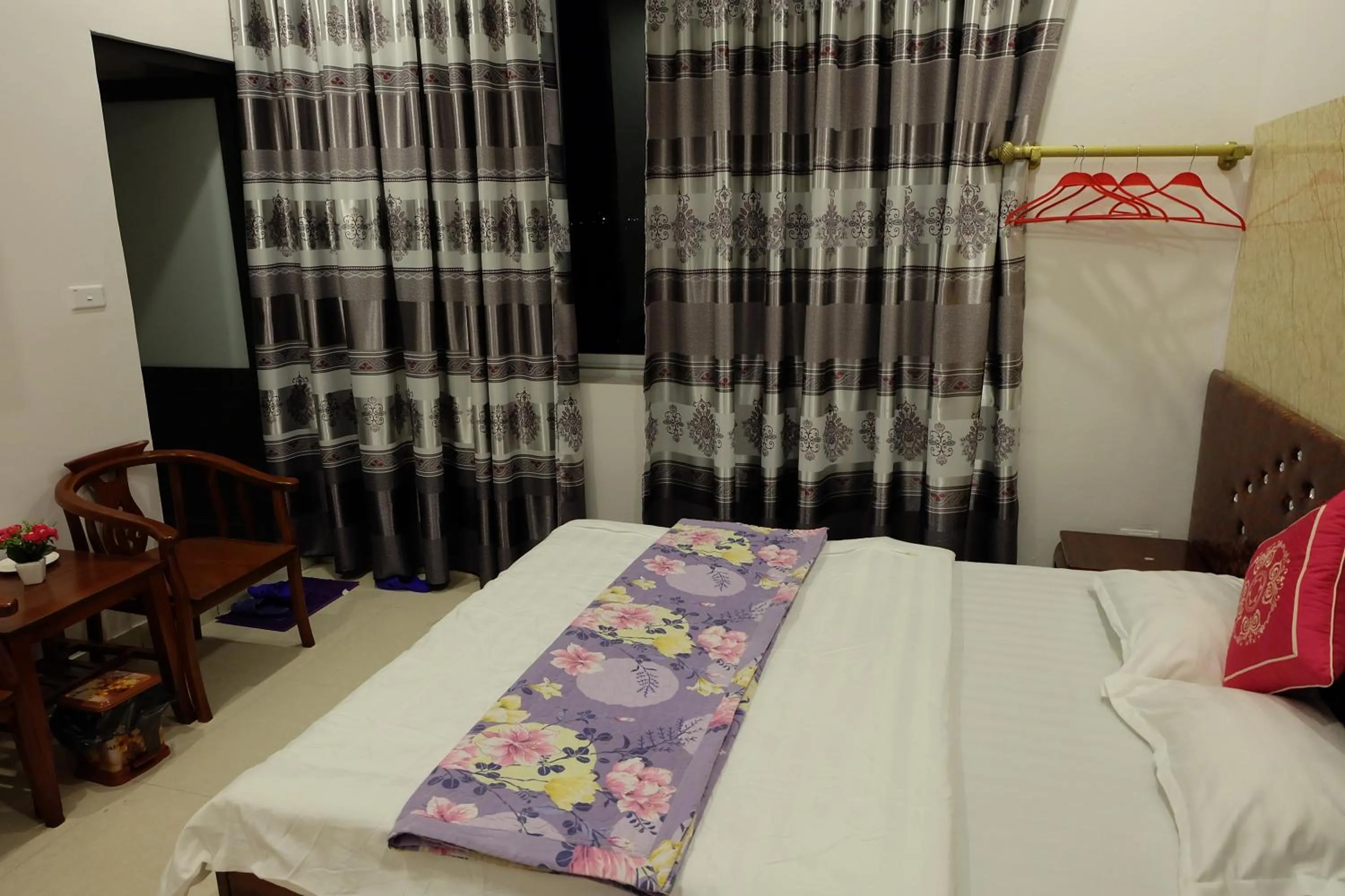 Bed in Tuan Tu Hotel