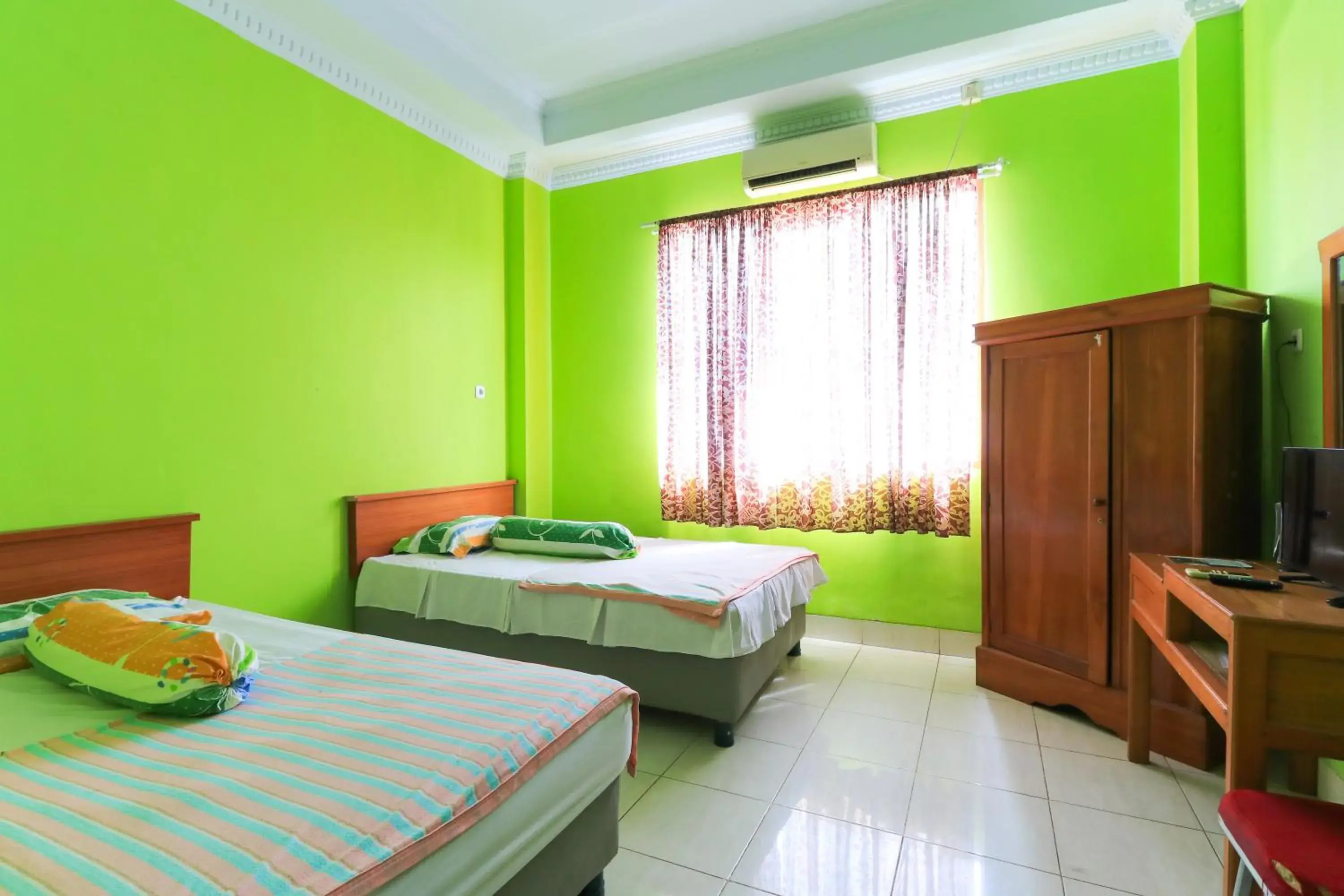 Standard Double Room in Pondok Green Adhyaksa Syariah Standard Double Room in Pondok Green Adhyaksa Syariah