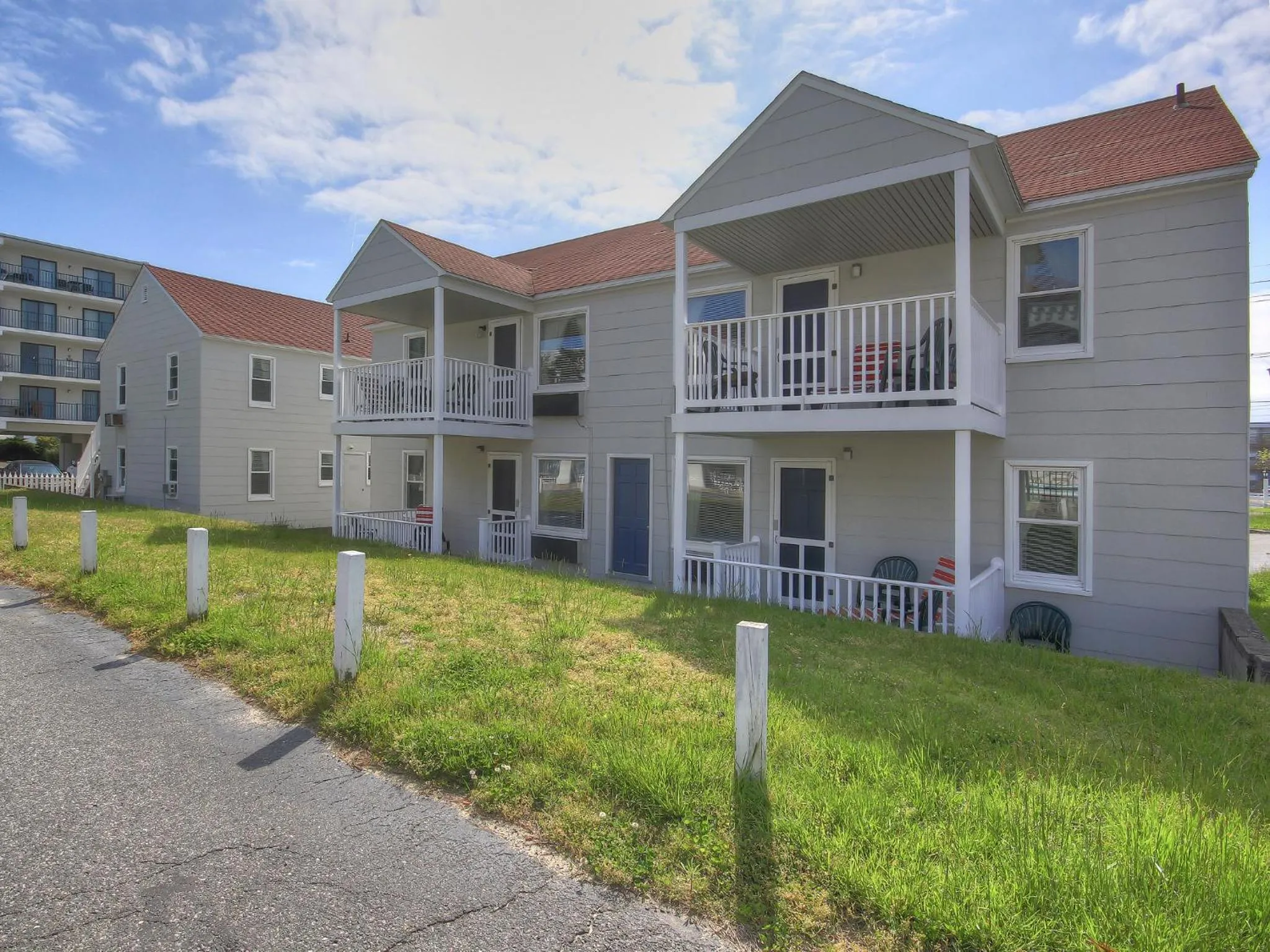 Property building in Castle in the Sand