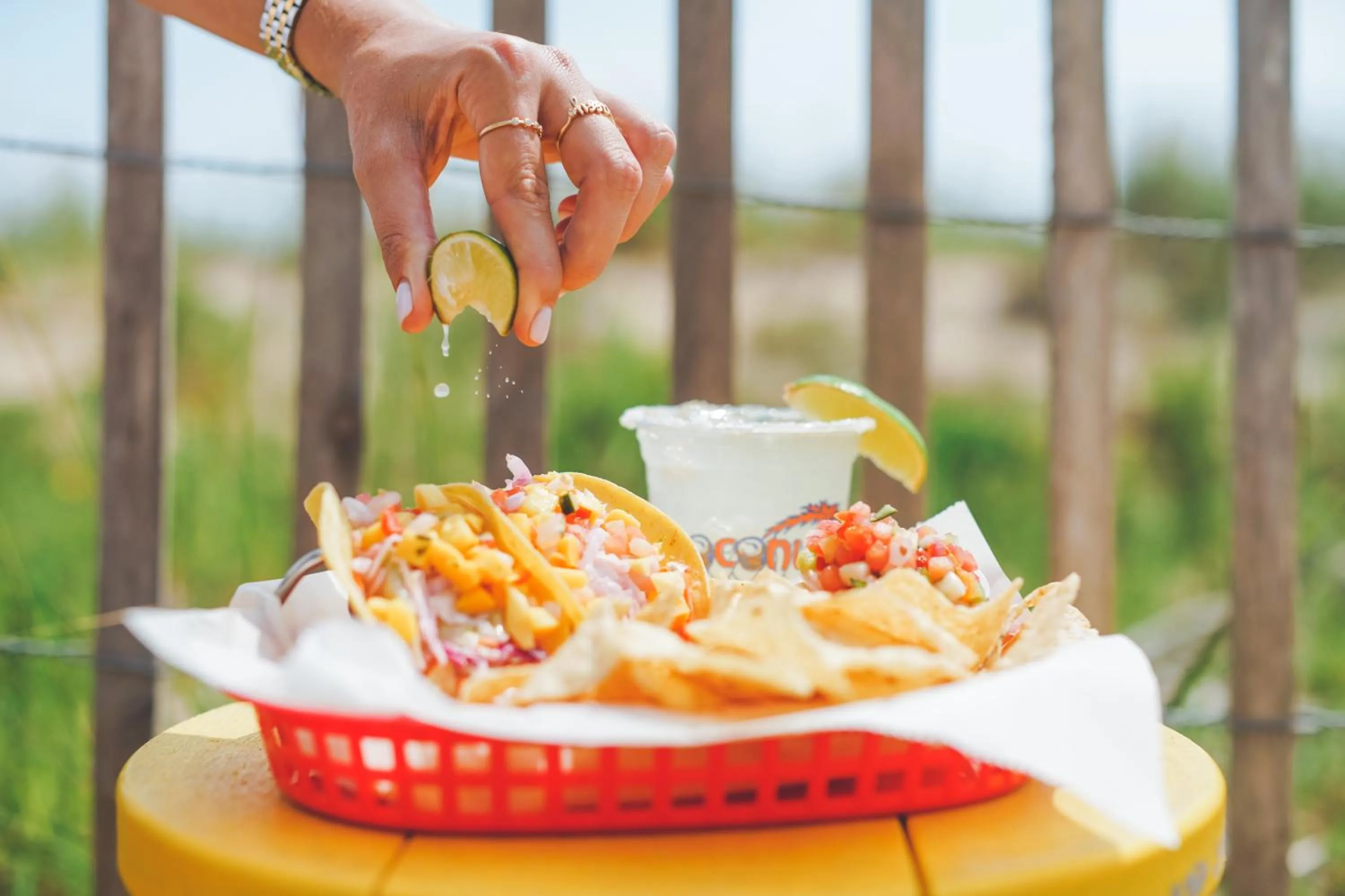 Restaurant/places to eat in Castle in the Sand