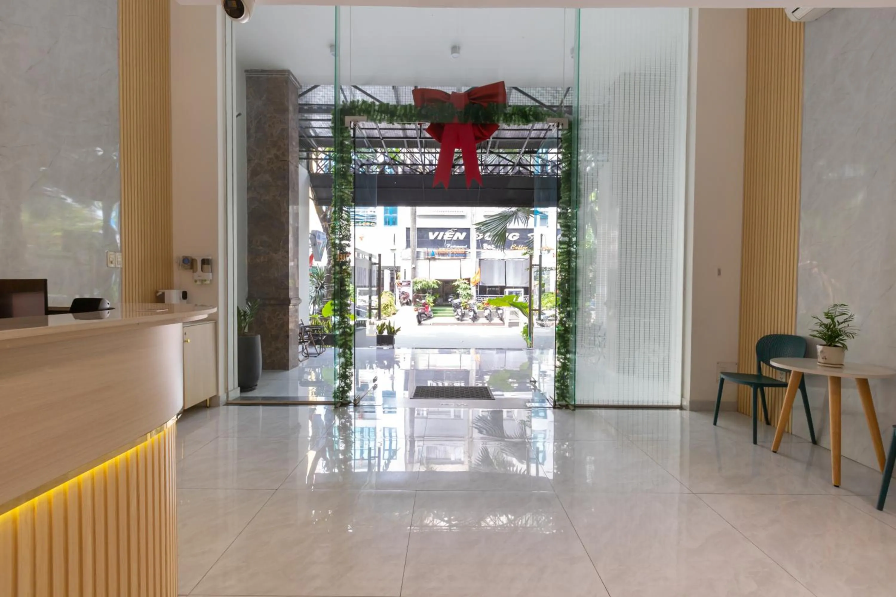 Bin Bin Hotel 6 - Near SECC D7