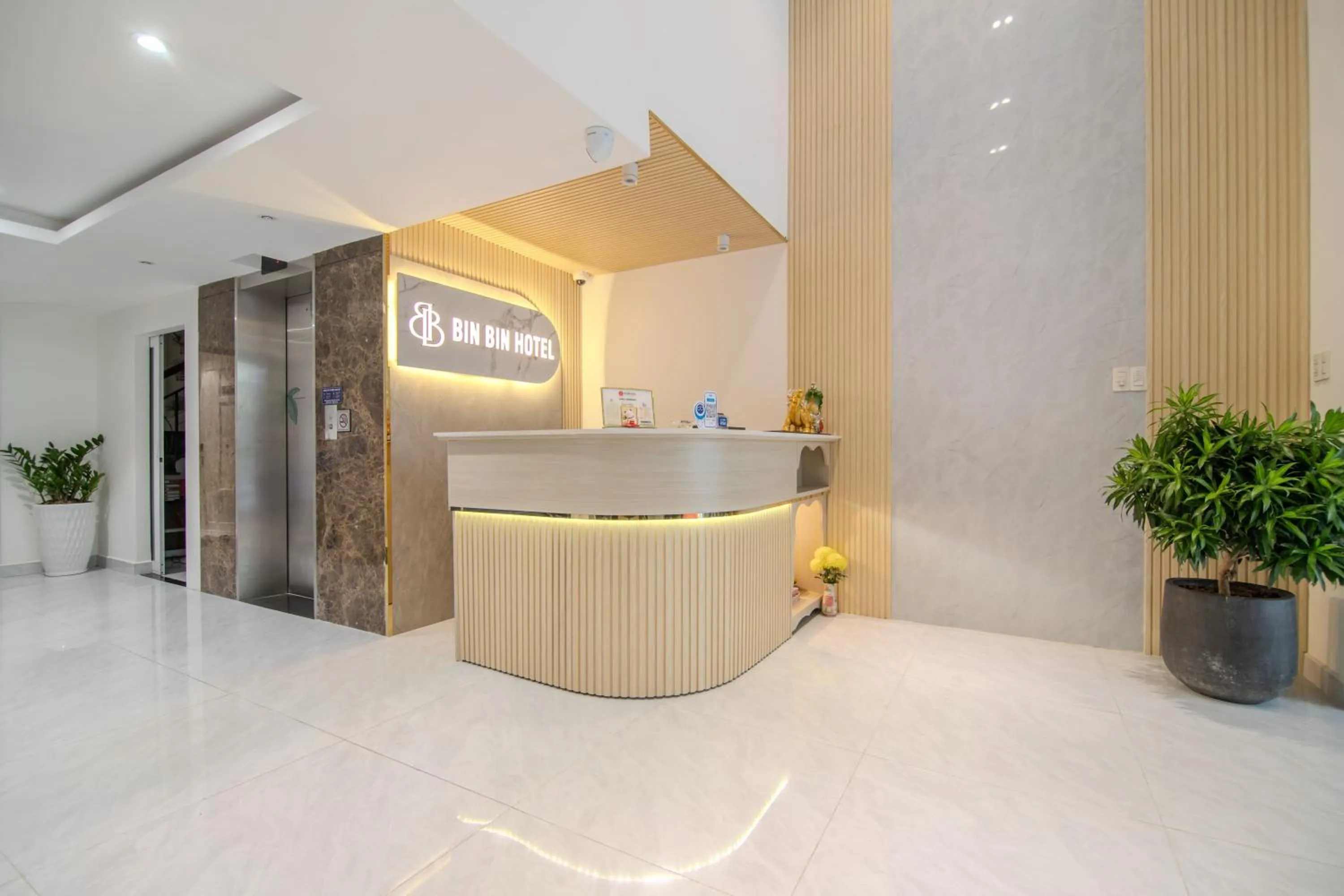 Bin Bin Hotel 6 - Near SECC D7