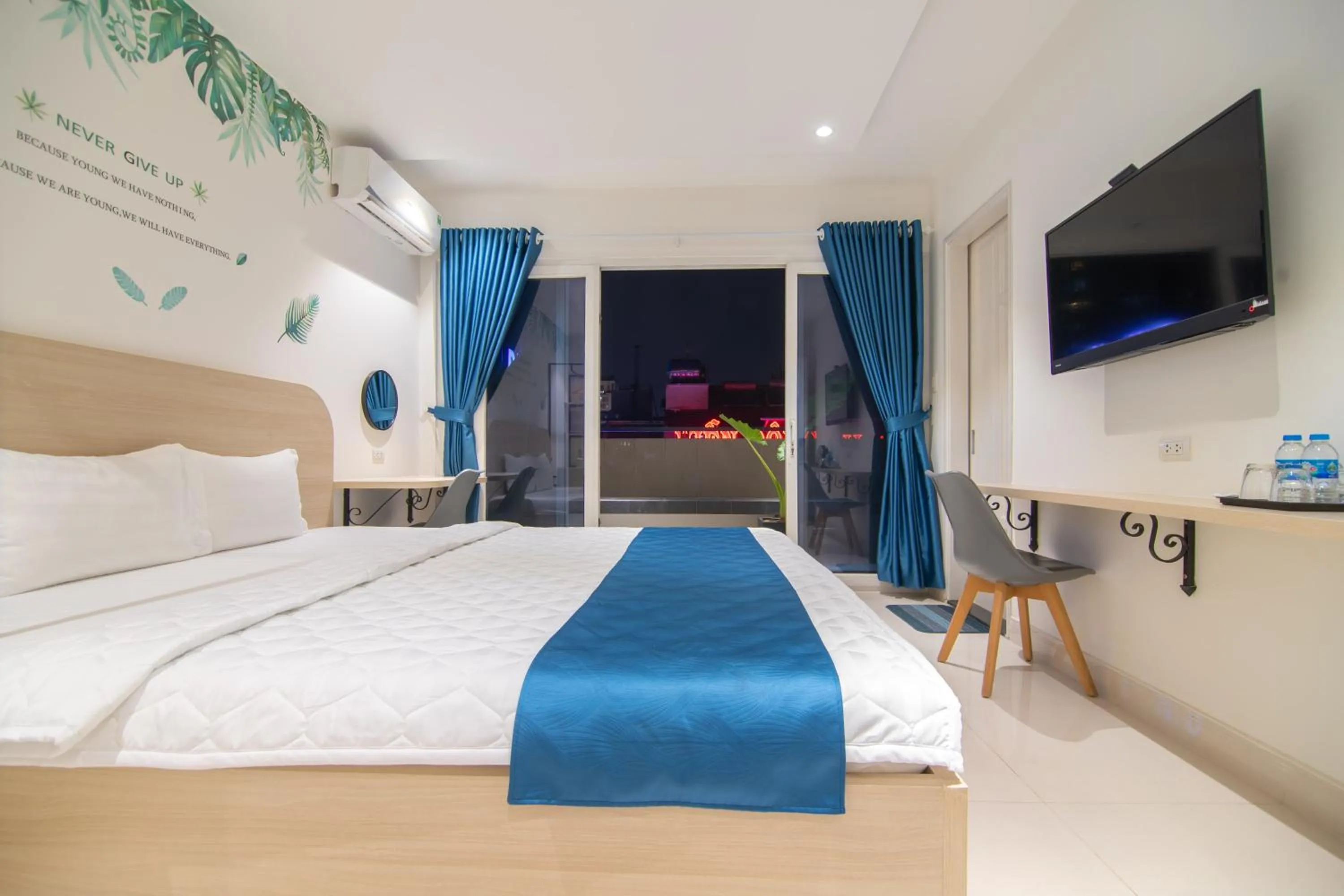 Bed in Bin Bin Hotel 6 - Near SECC D7